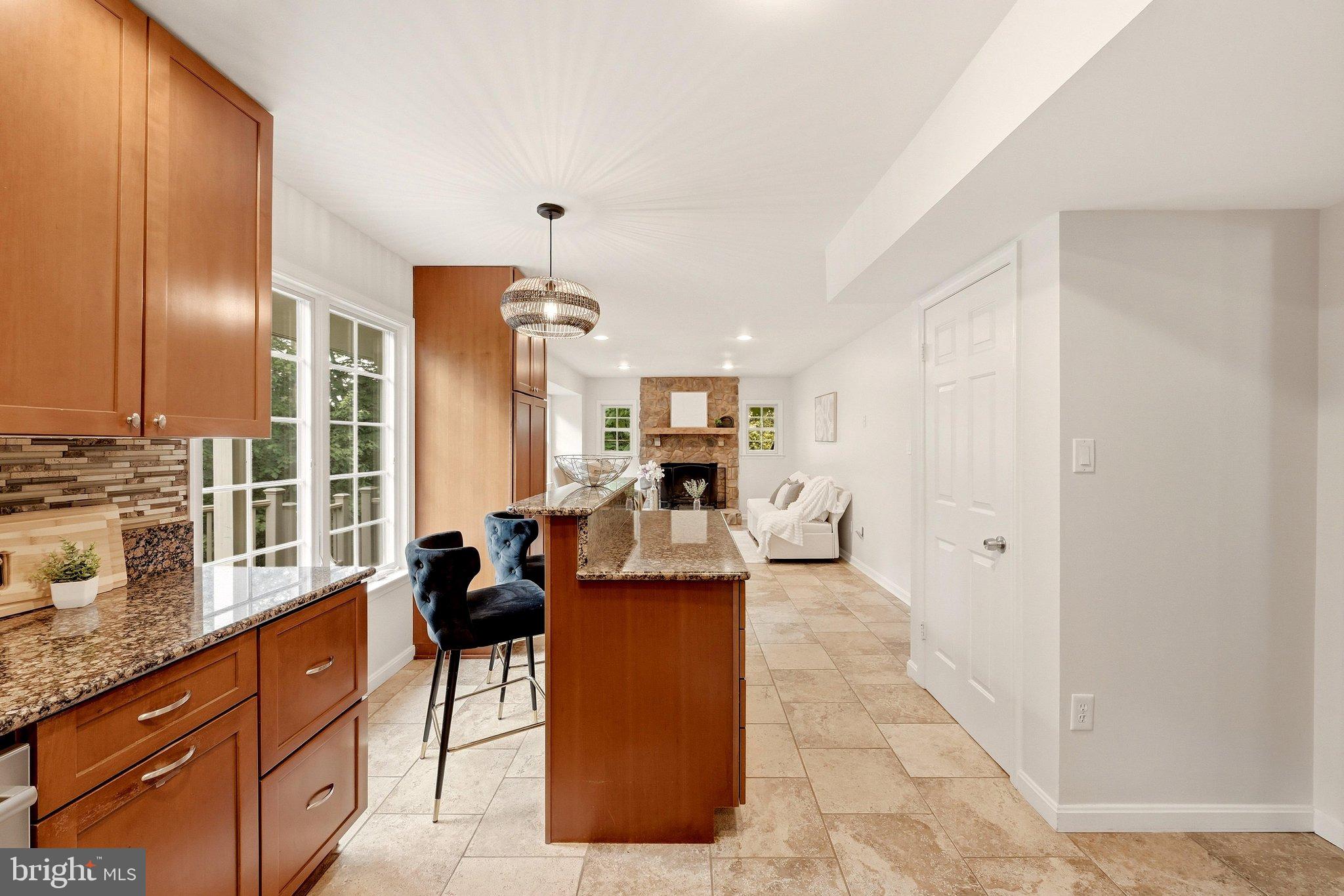 3302 GENTLE COURT