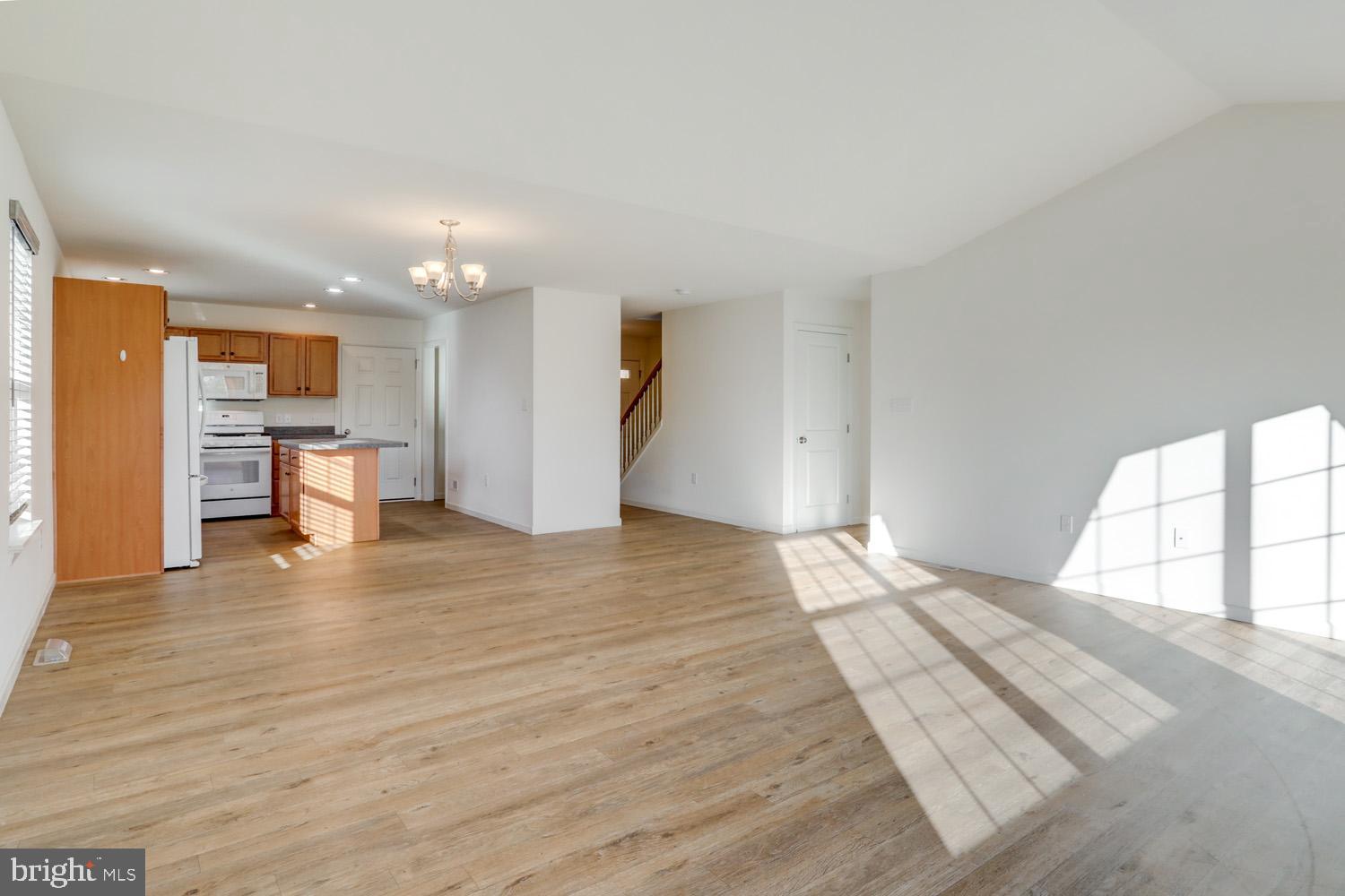 SOUTHERN VILLAGE - Residential