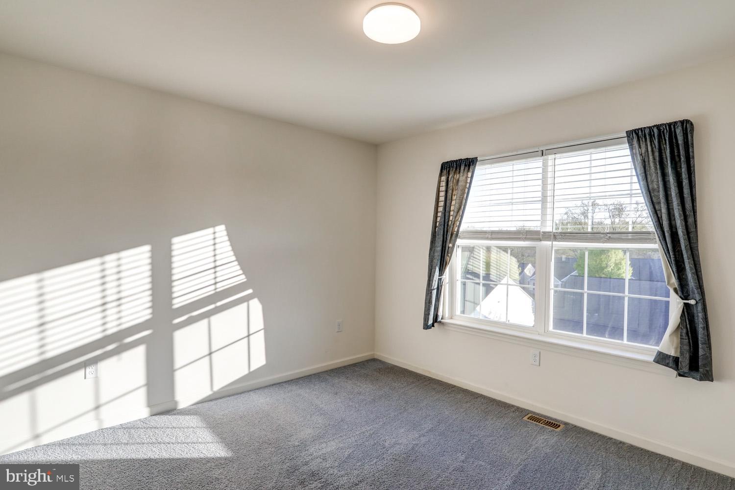 SOUTHERN VILLAGE - Residential