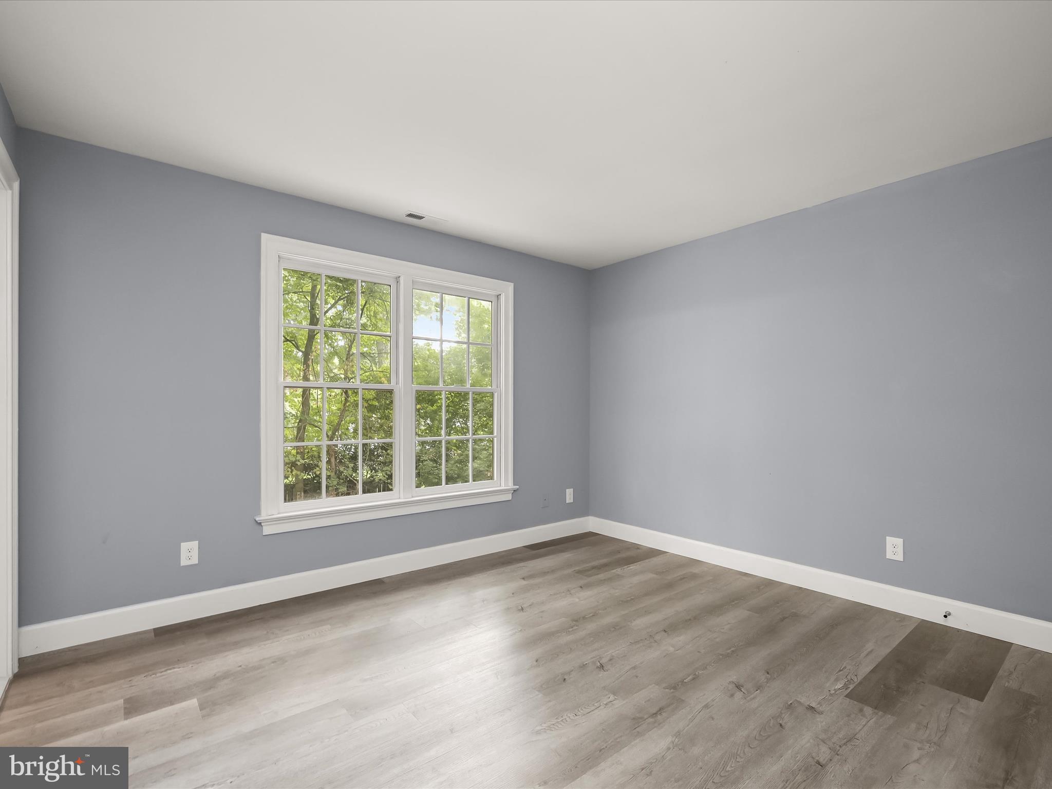 SENECA OVERLOOK - Residential
