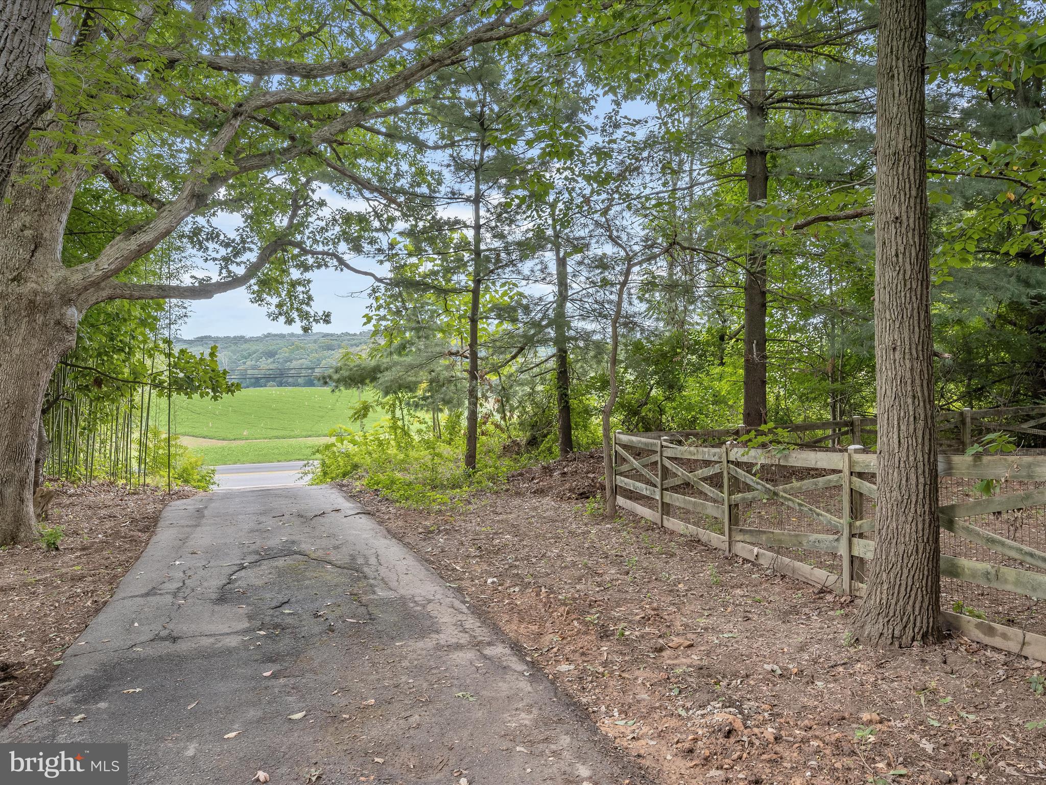 SENECA OVERLOOK - Residential
