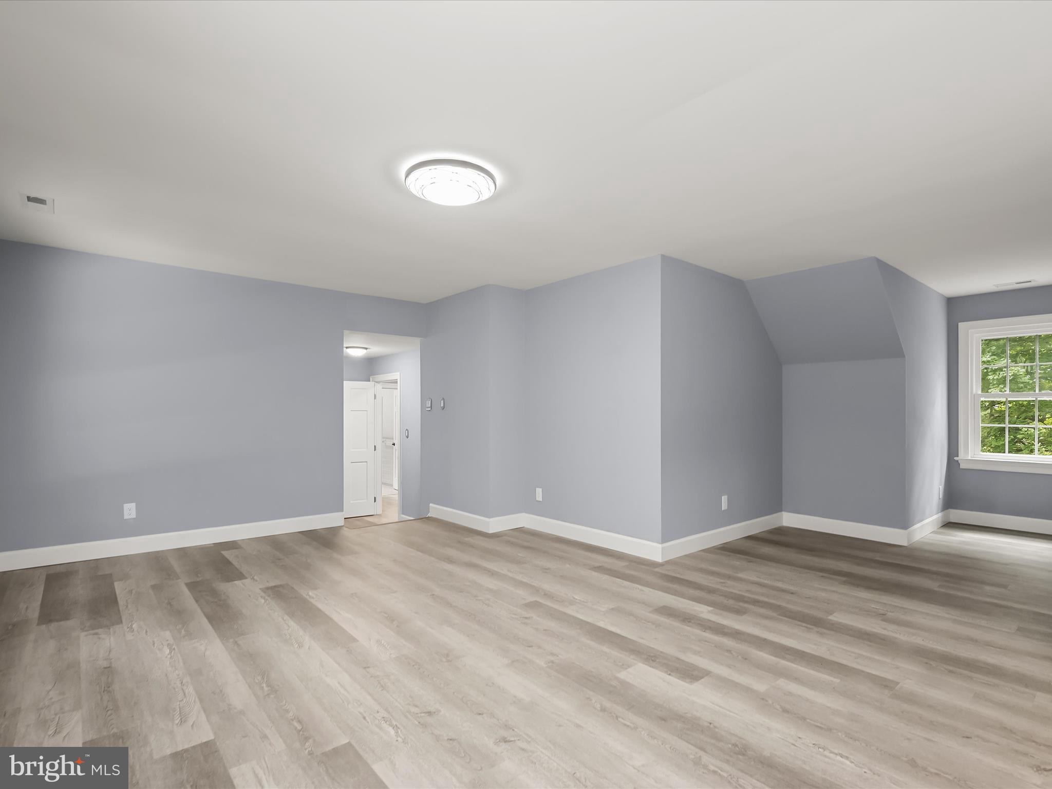 SENECA OVERLOOK - Residential