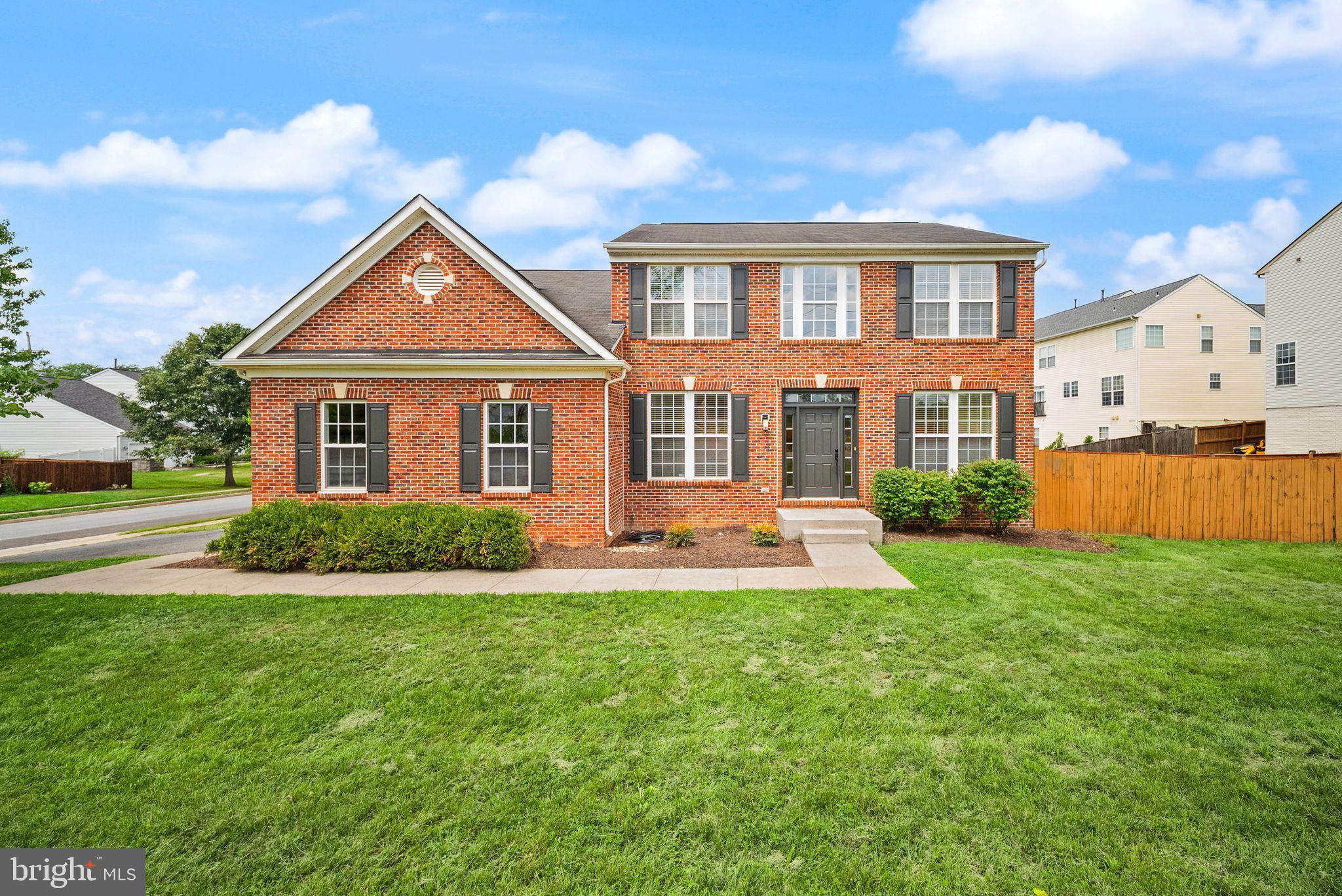 4 TURNER COURT