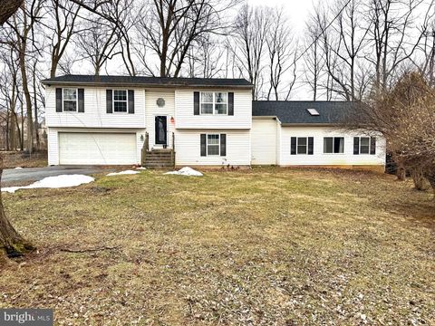 52 MORGAN STREET INWOOD WV 25428
