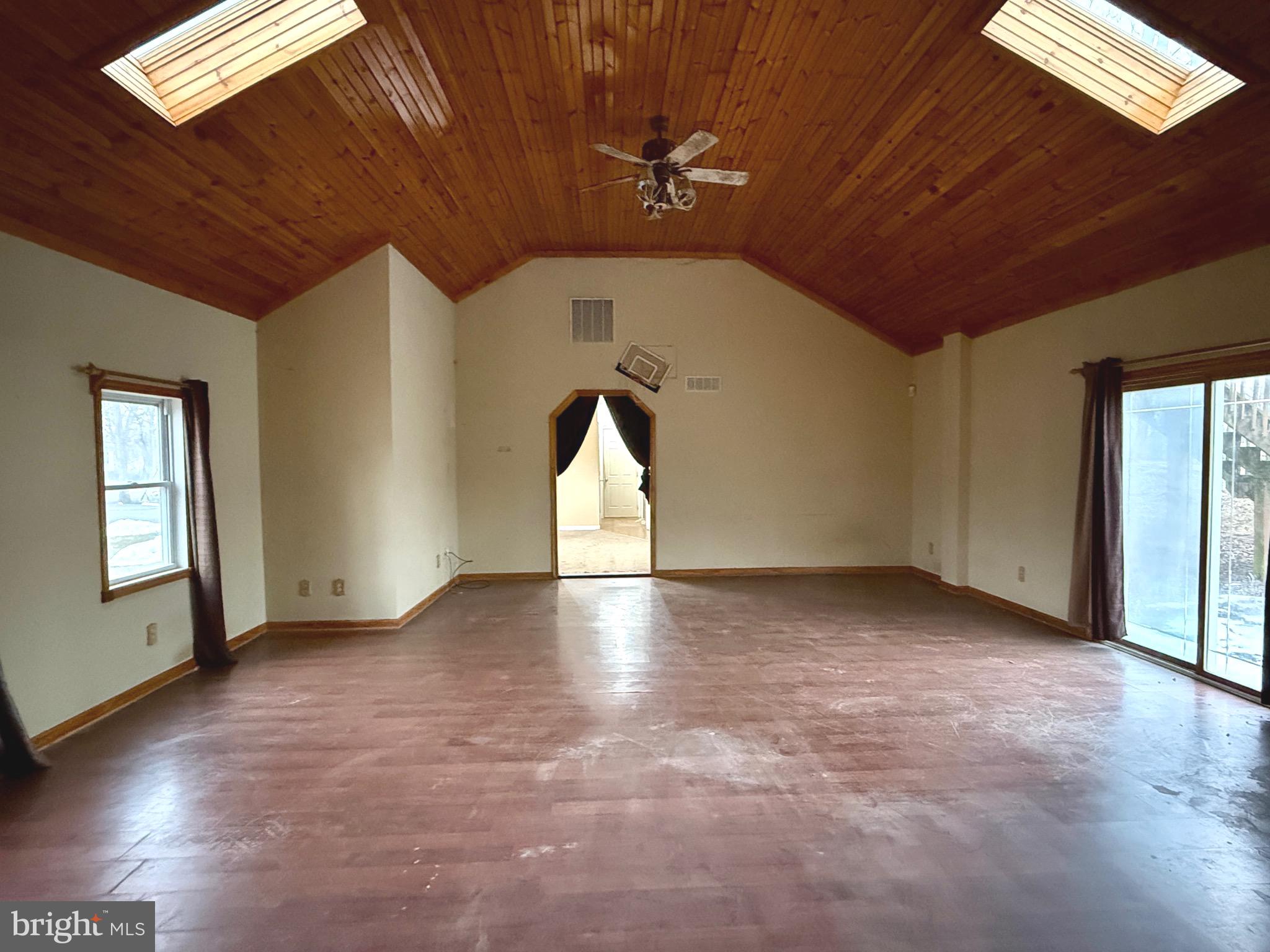 SYLVAN GROVE - Residential