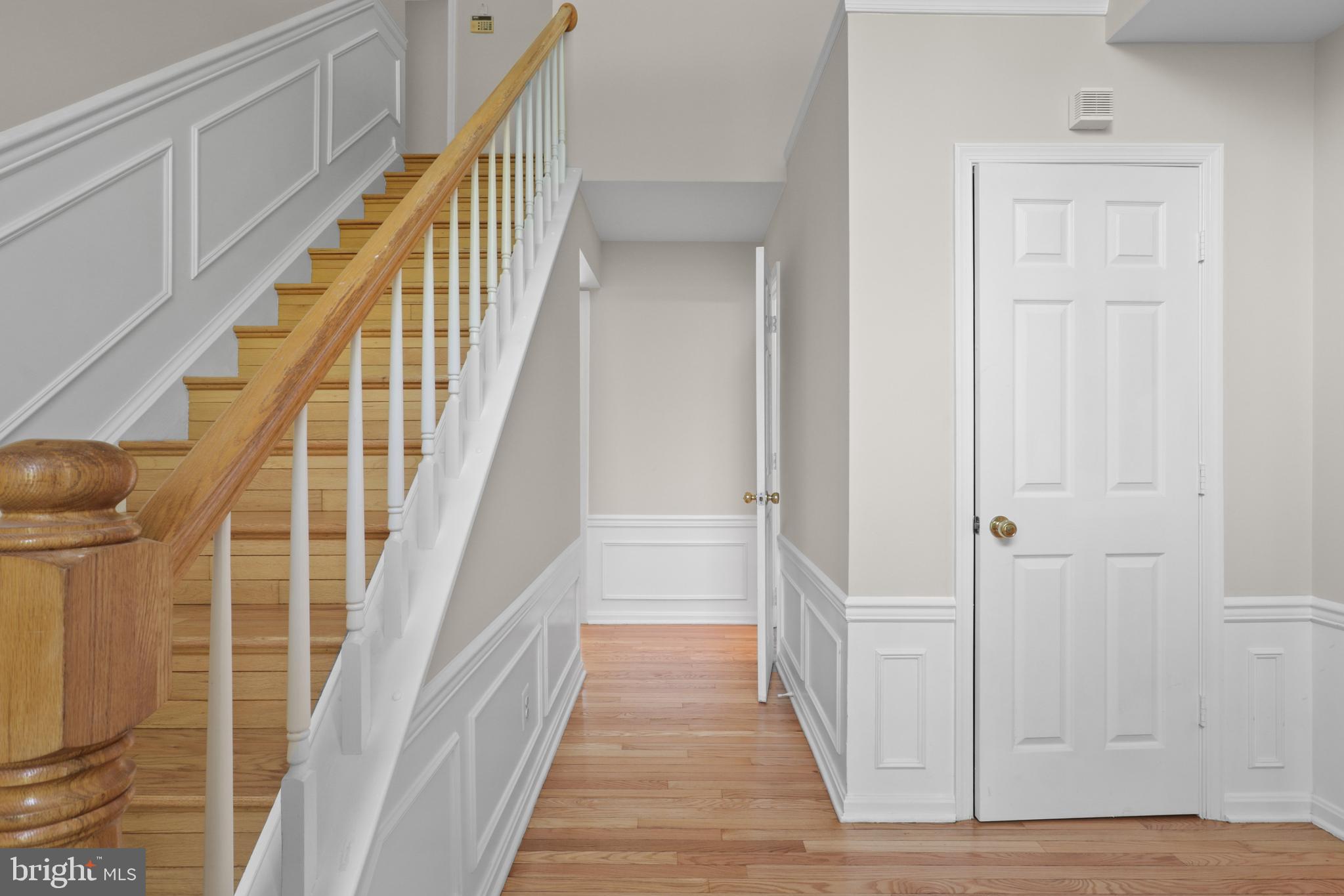 RIVER OAKS - Residential