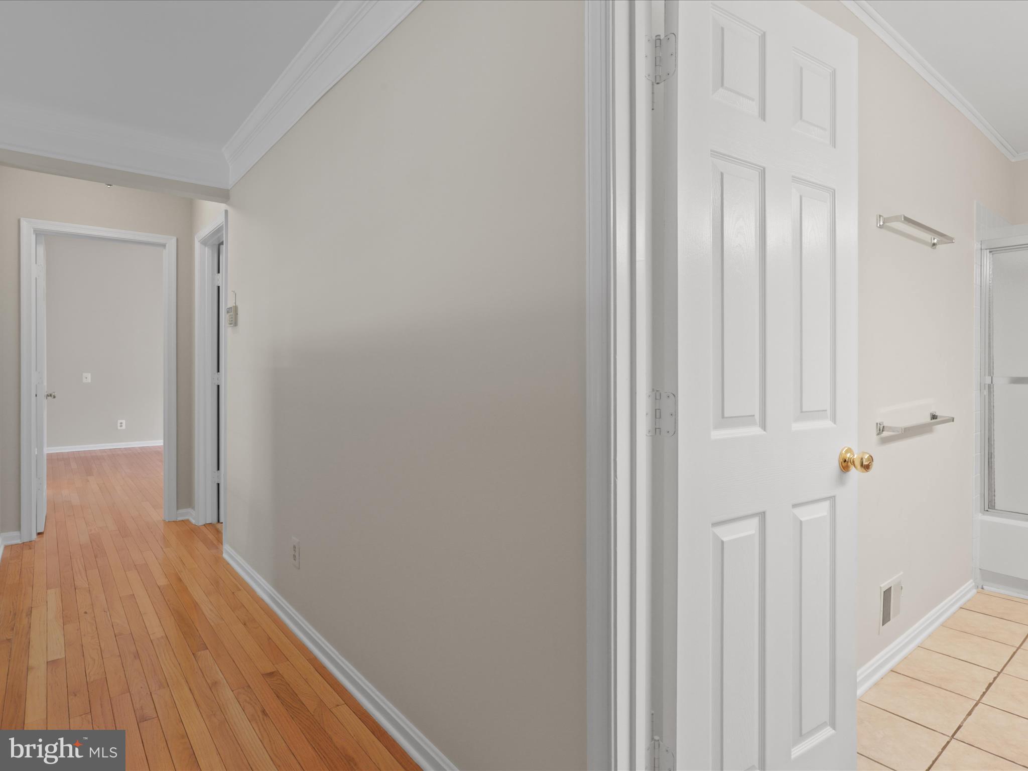 RIVER OAKS - Residential