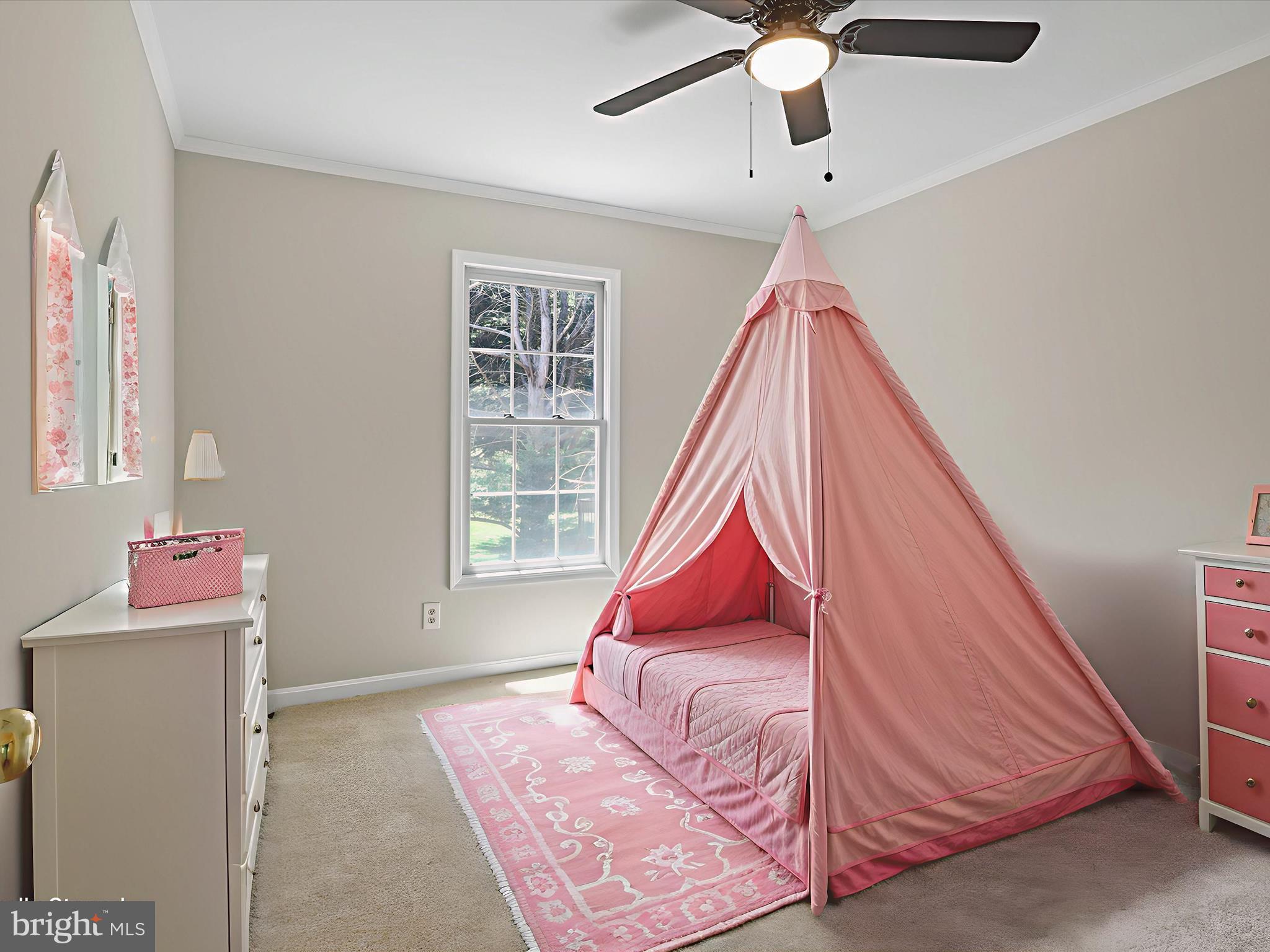 RIVER OAKS - Residential