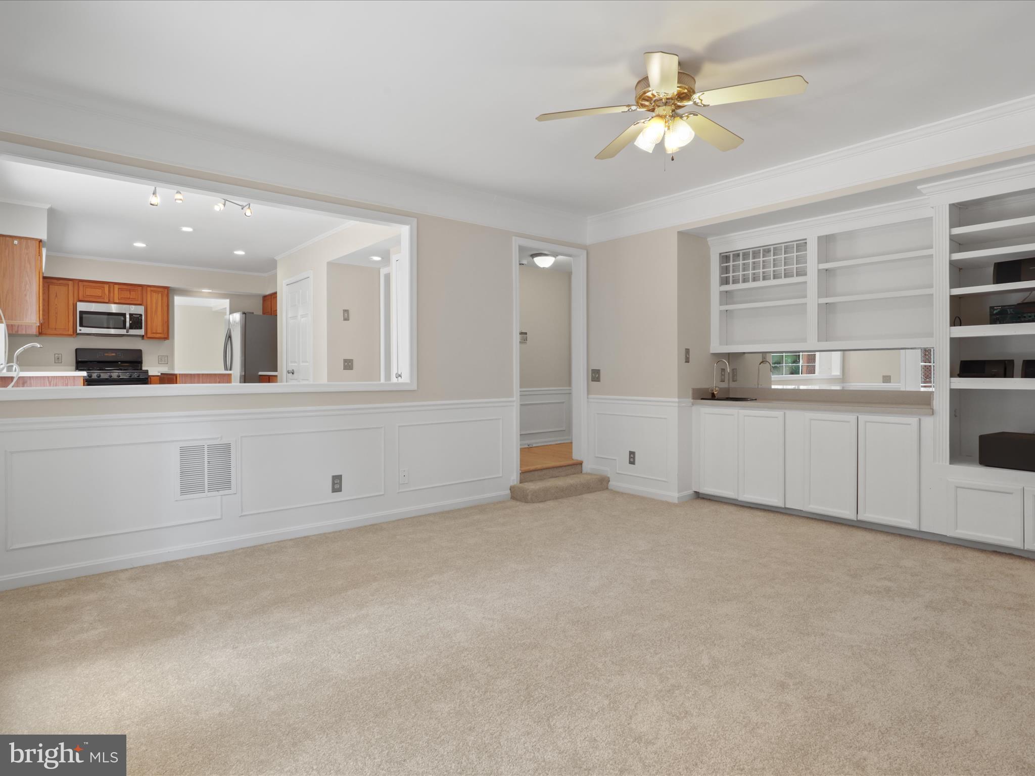 RIVER OAKS - Residential