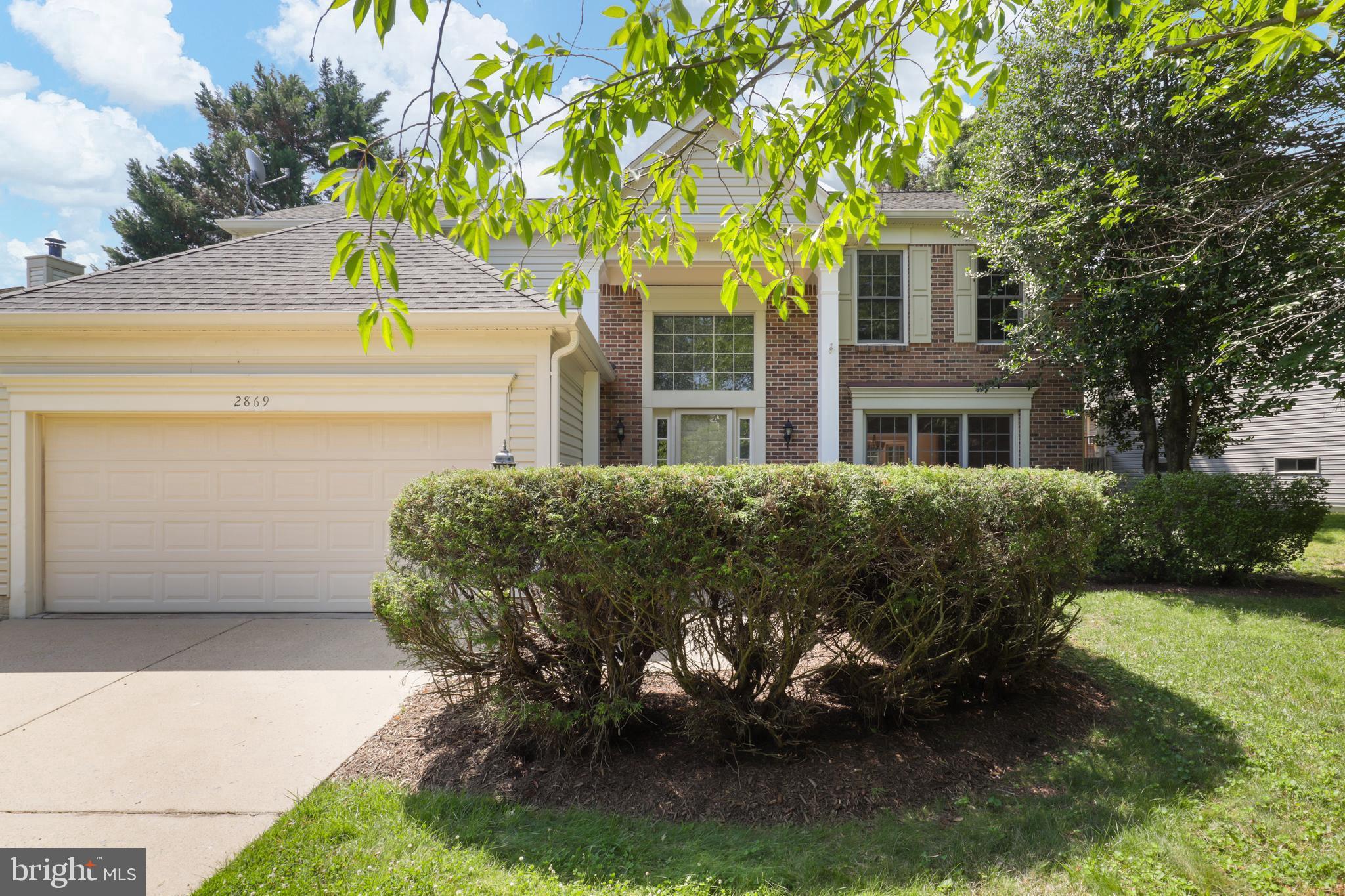 RIVER OAKS - Residential