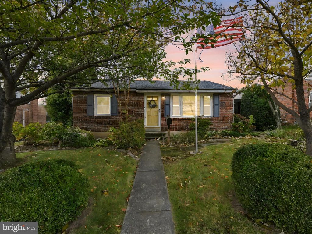 Photo of 1609 Fayette Avenue, READING, PA 19607 (MLS # PABK2064386)