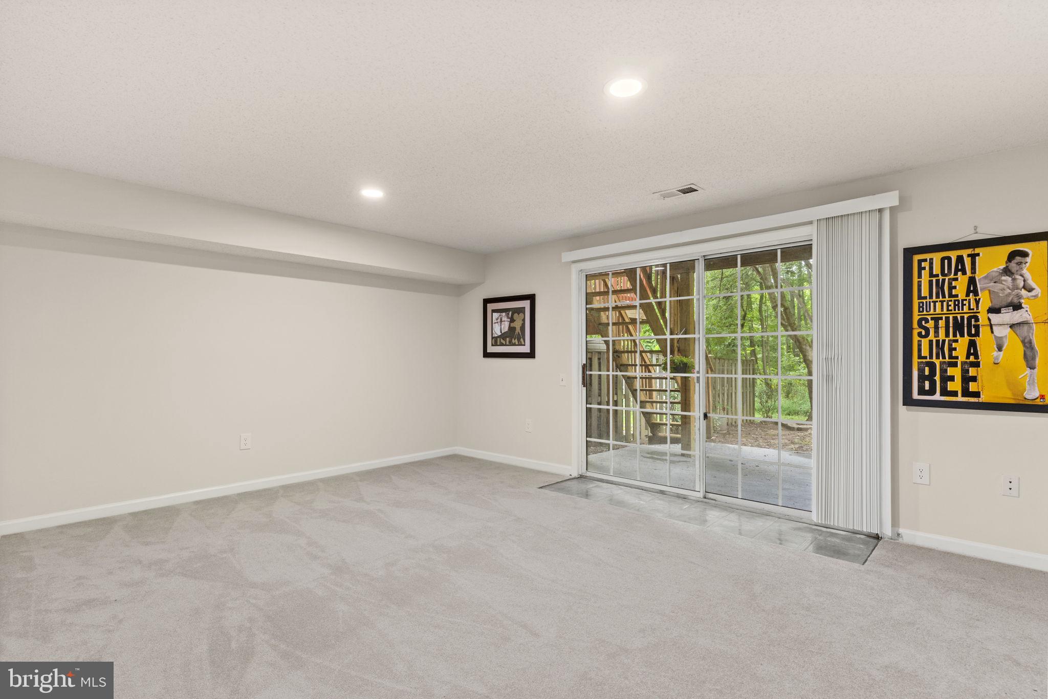 WOODSTONE - Residential