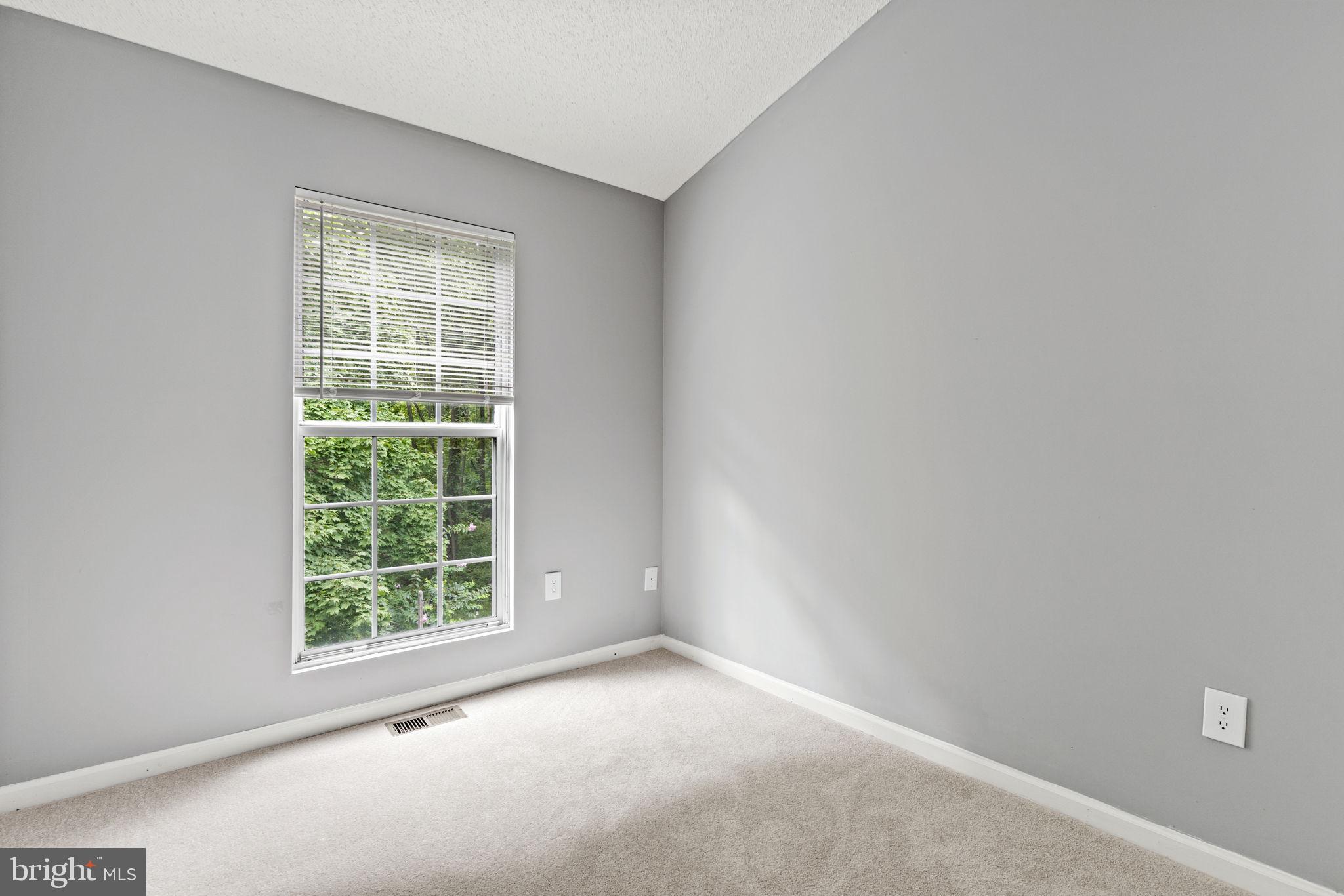 WOODSTONE - Residential