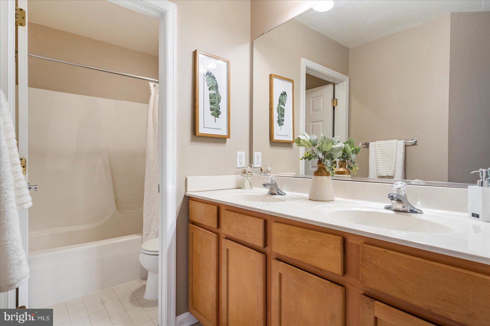 FALLSTON CROSSING - Residential