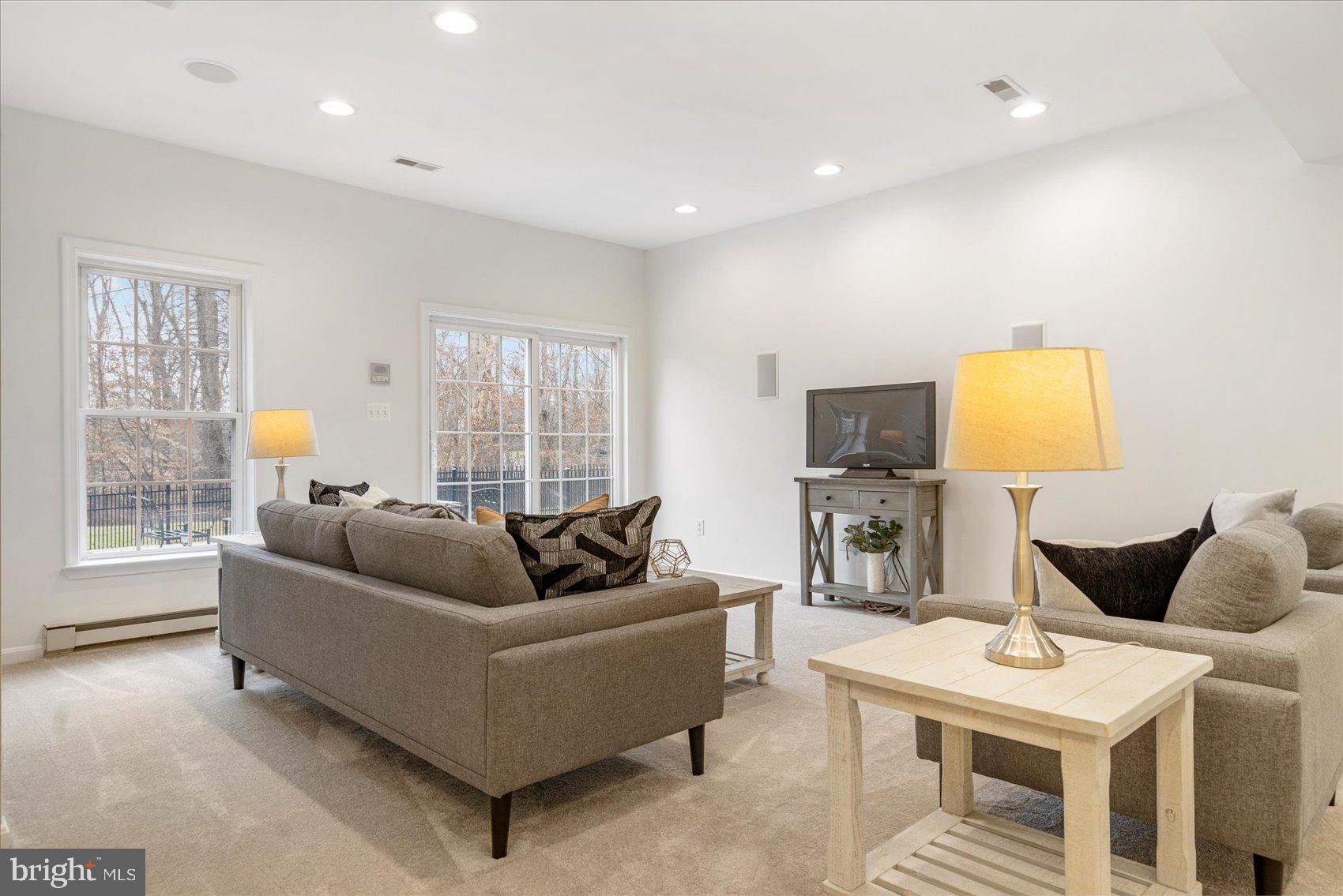 FALLSTON CROSSING - Residential