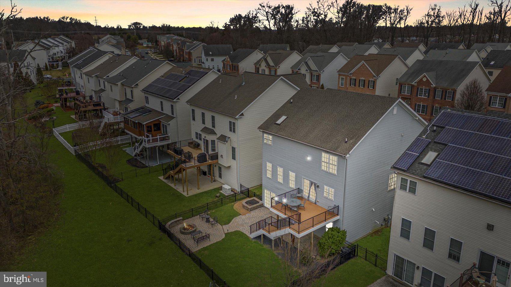 FALLSTON CROSSING - Residential