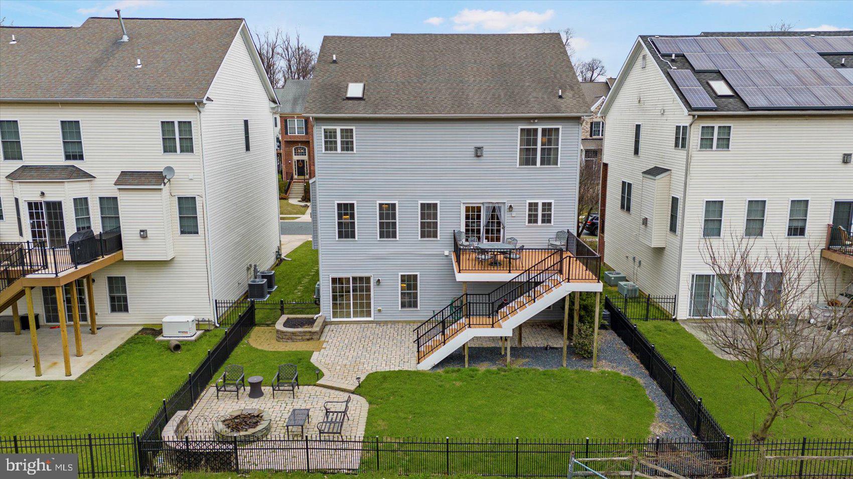 FALLSTON CROSSING - Residential