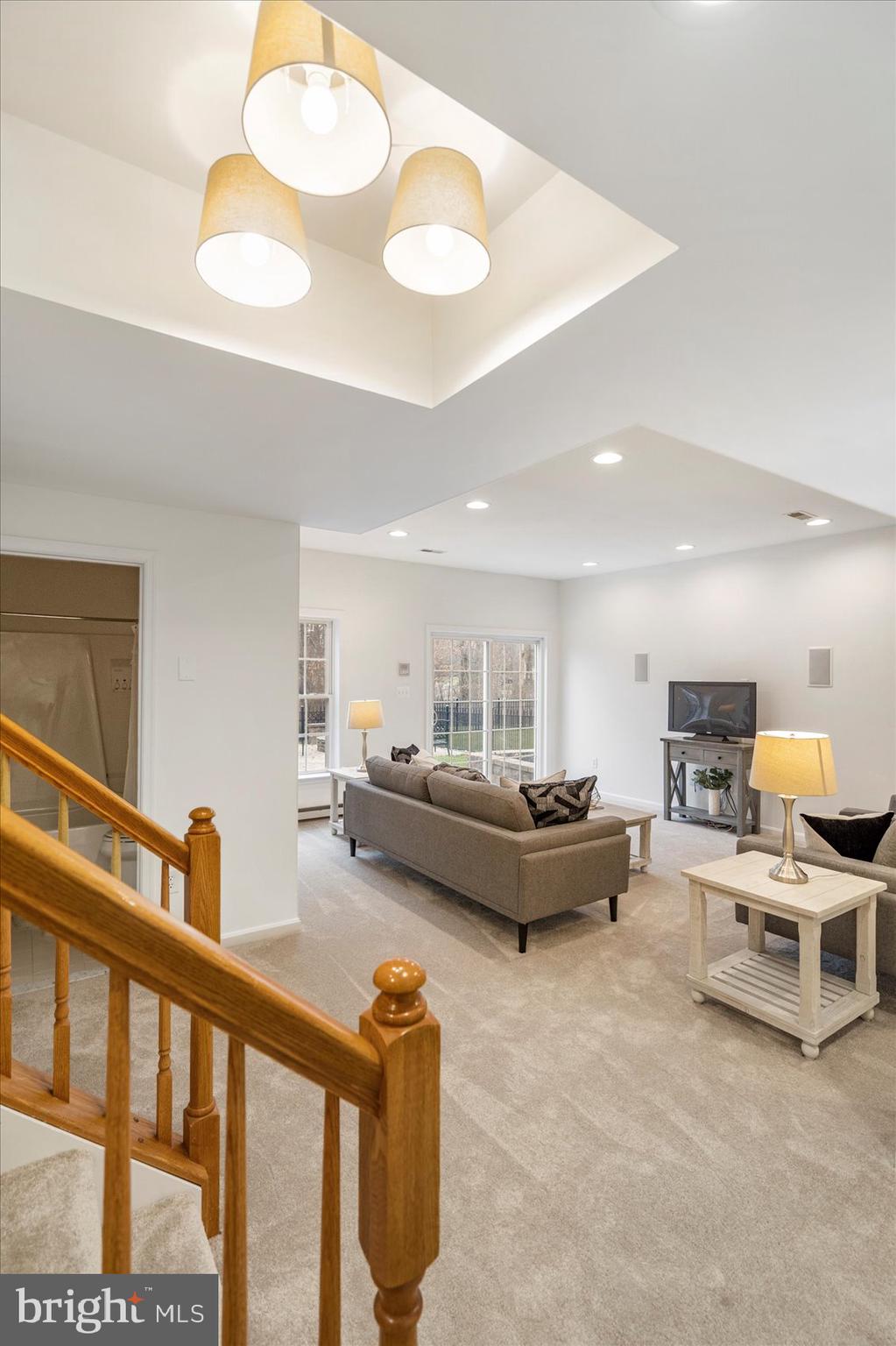 FALLSTON CROSSING - Residential