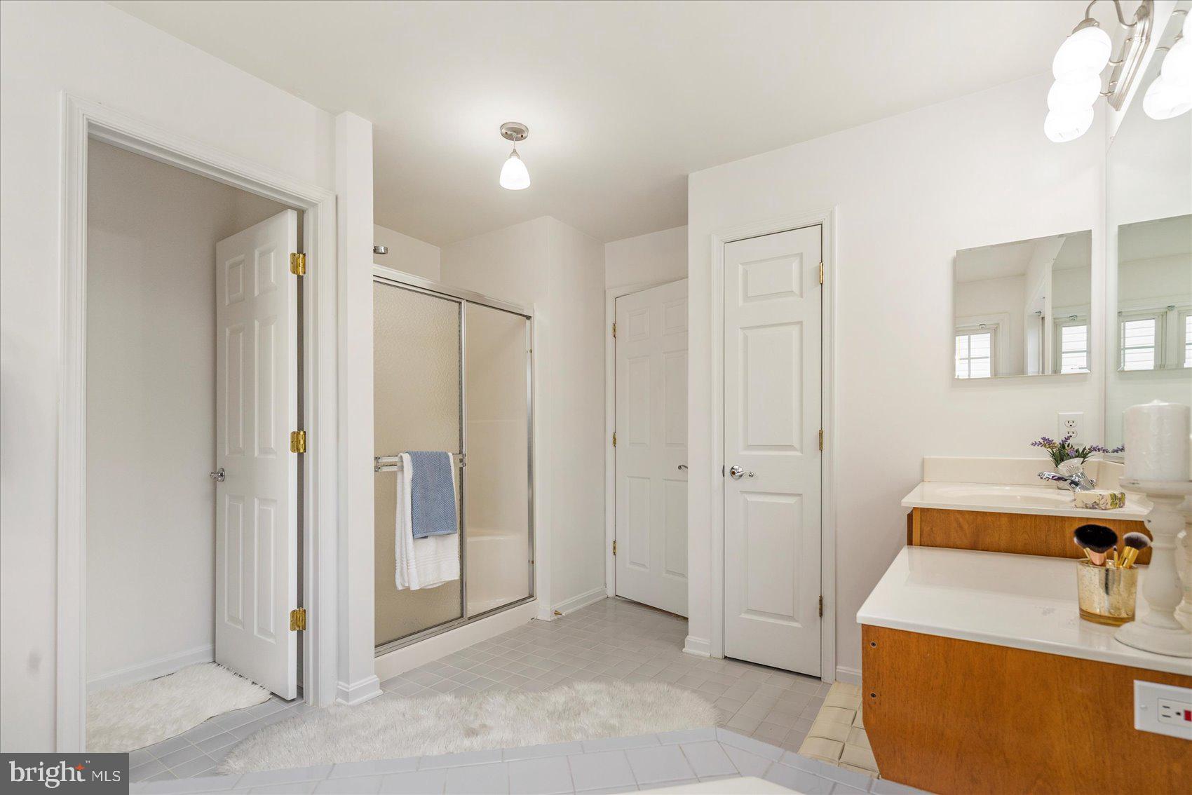 FALLSTON CROSSING - Residential