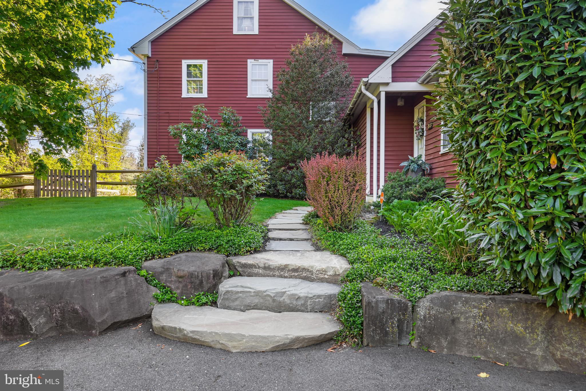 1583 HAINESPORT MOUNT LAUREL ROAD