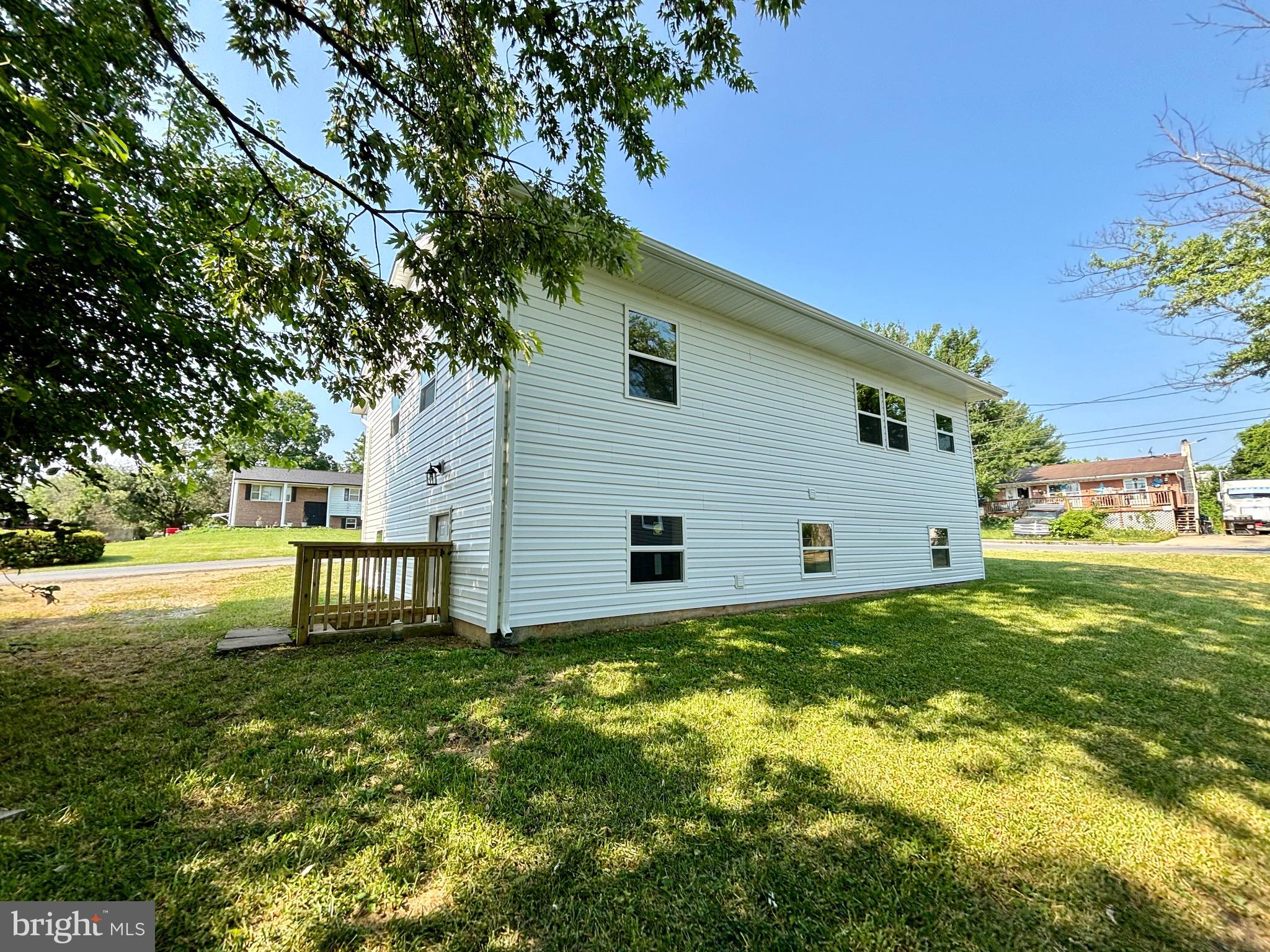 ORCHARD HILLS - Residential