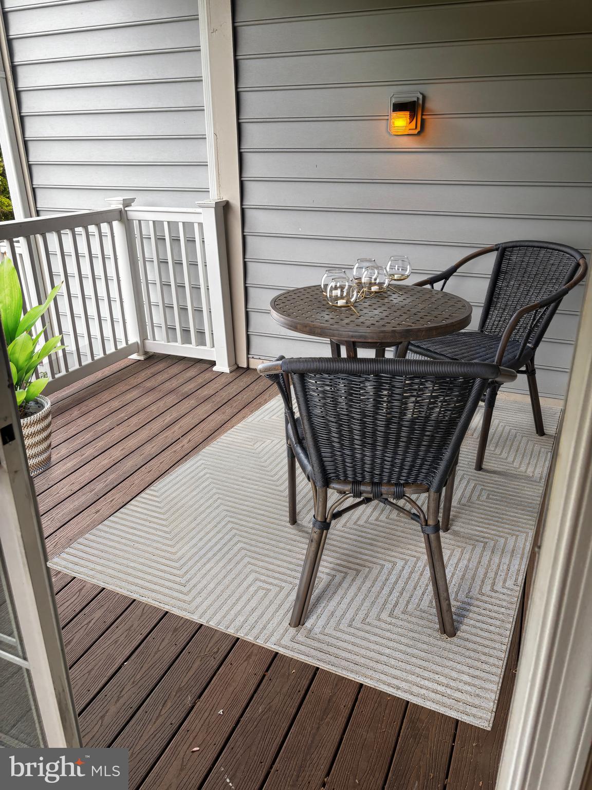 GUNSTON CORNER - Residential