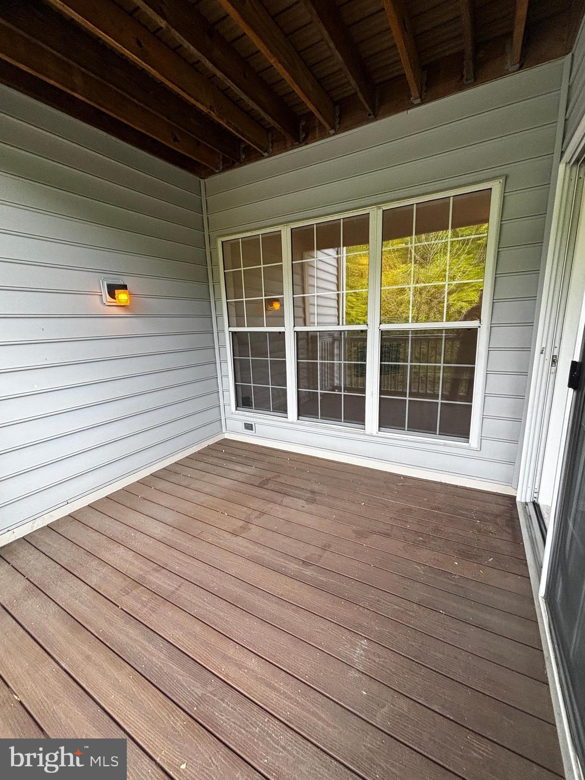 GUNSTON CORNER - Residential