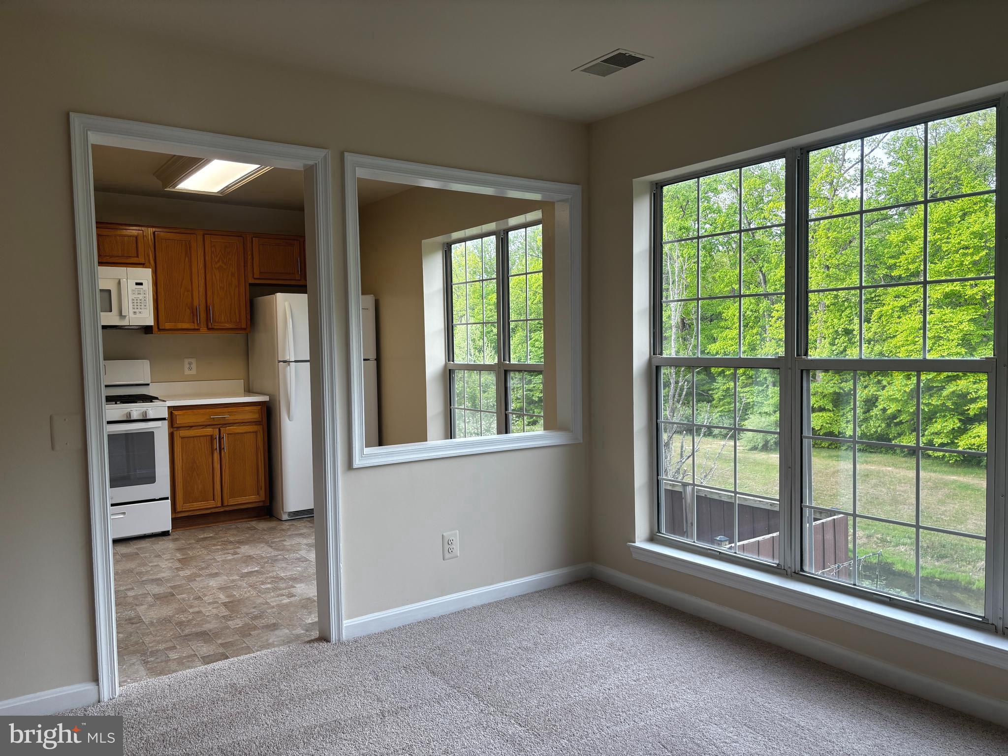 GUNSTON CORNER - Residential