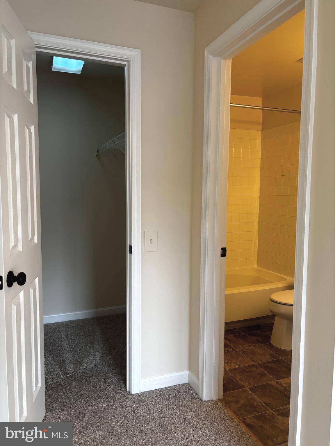 GUNSTON CORNER - Residential