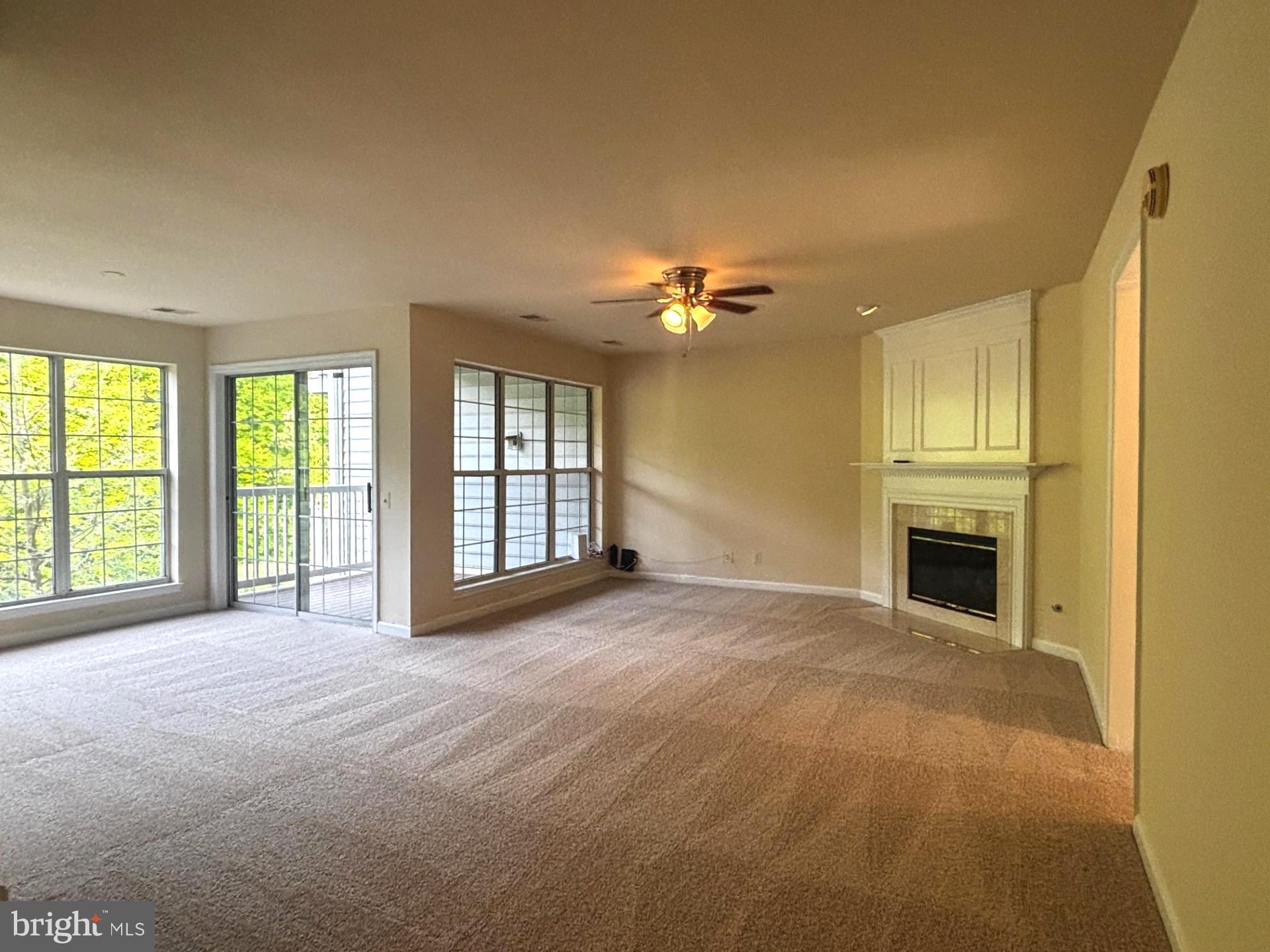 GUNSTON CORNER - Residential