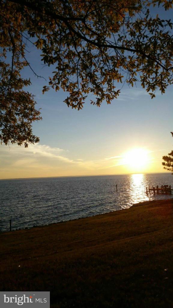 RIVERSIDE - Residential