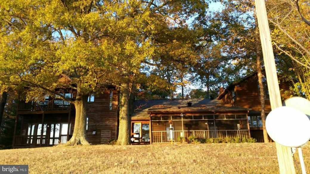 RIVERSIDE - Residential