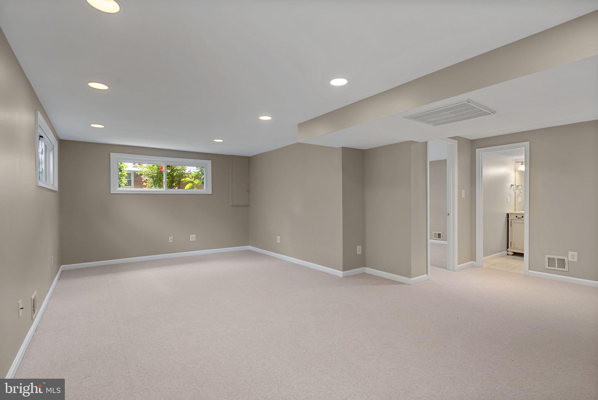 RAVENSWORTH - Residential