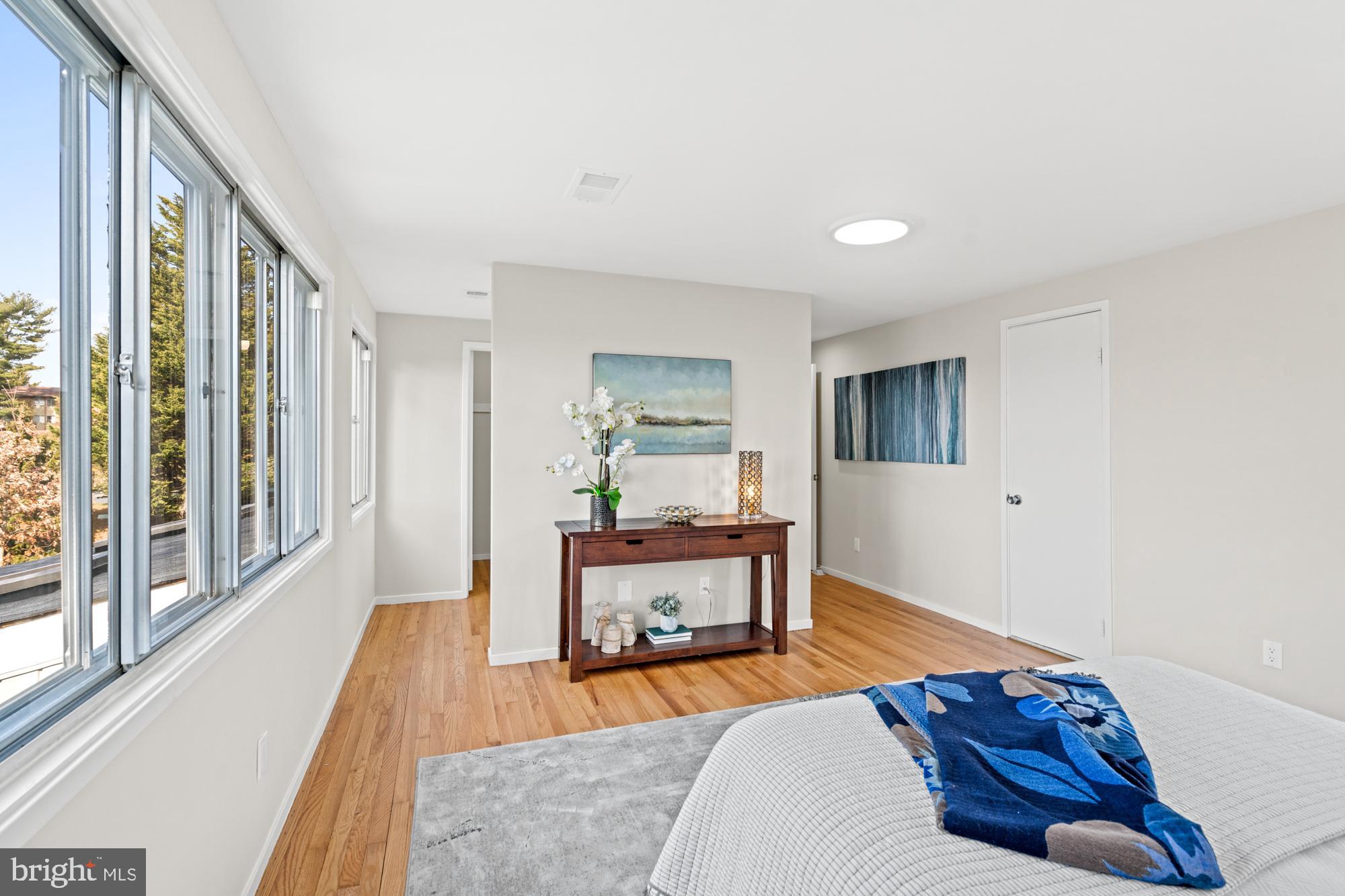 COURTS OF WHETSTONE - Residential