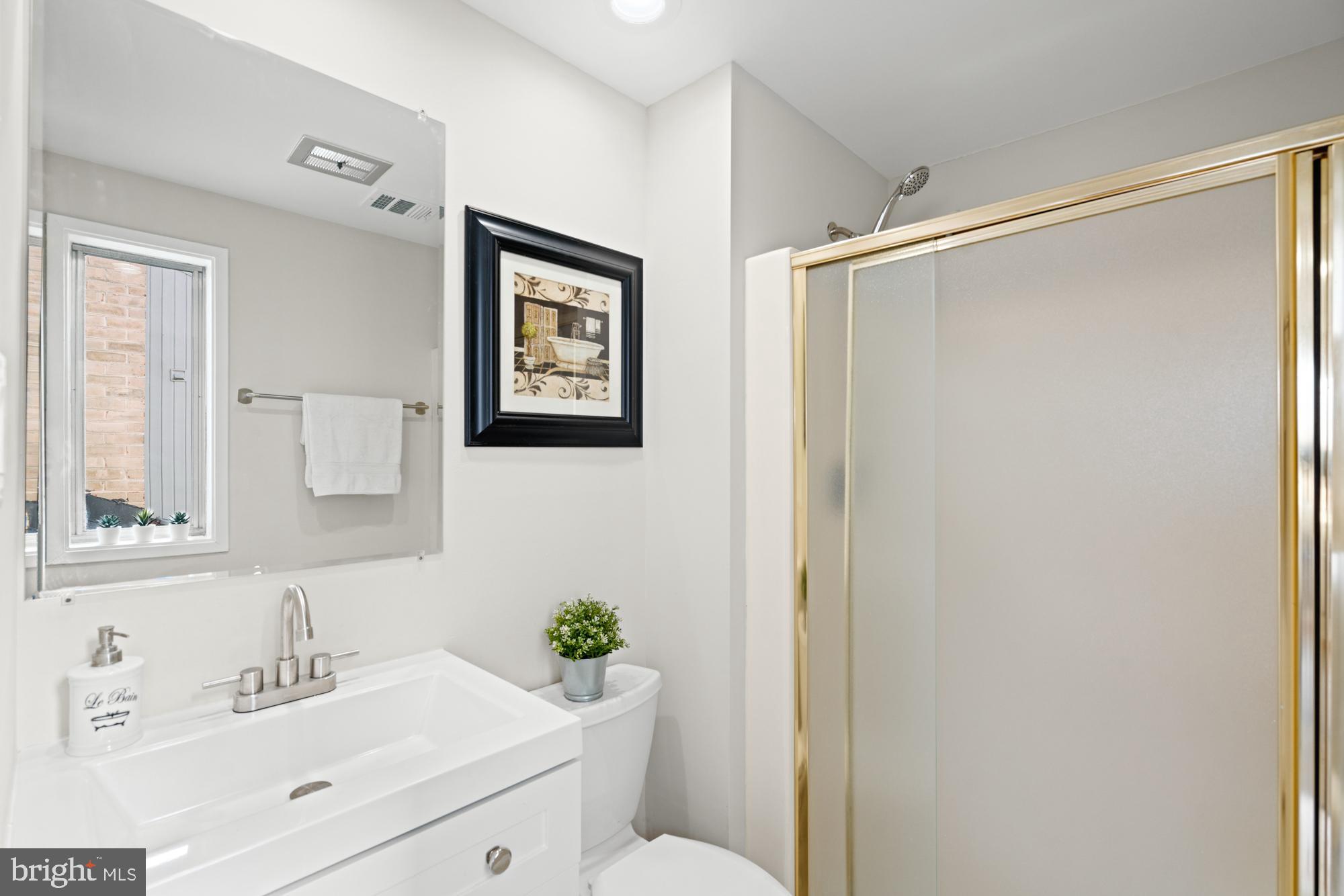 COURTS OF WHETSTONE - Residential