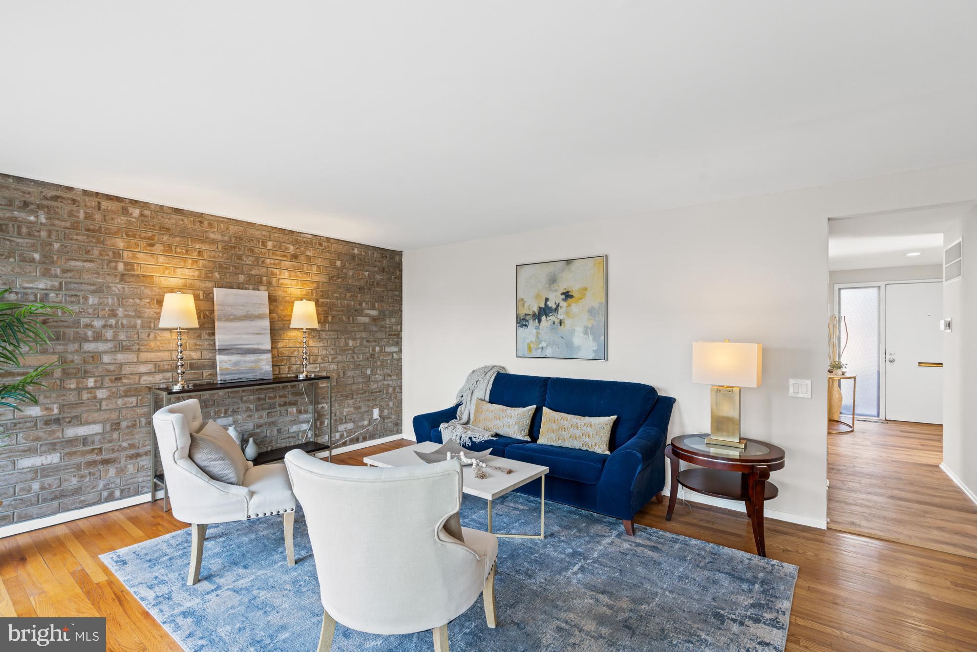 COURTS OF WHETSTONE - Residential