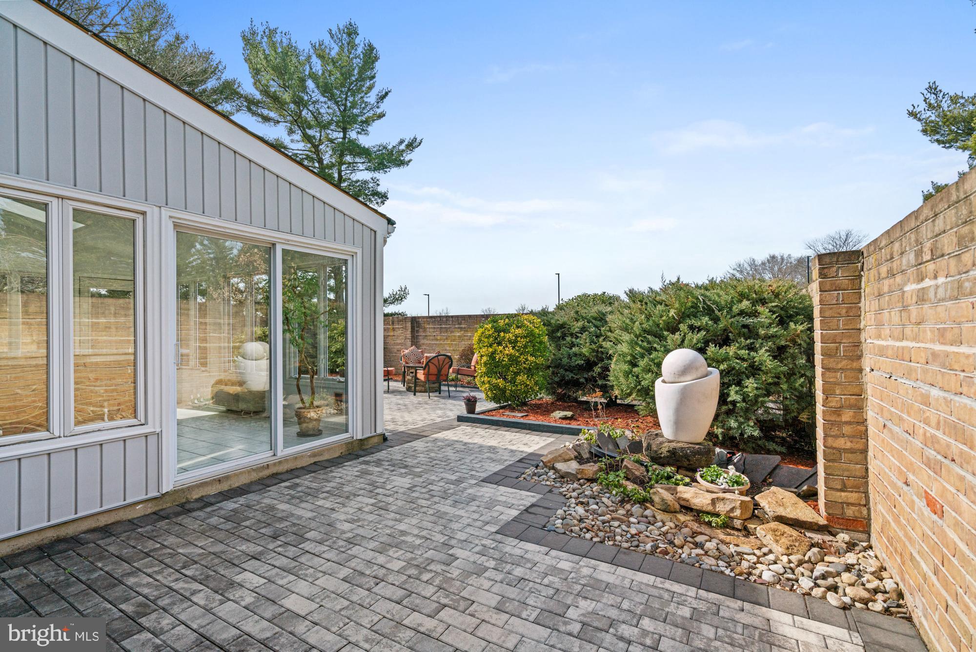 COURTS OF WHETSTONE - Residential