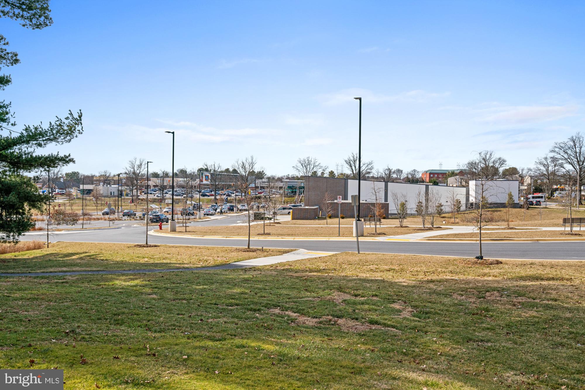 COURTS OF WHETSTONE - Residential