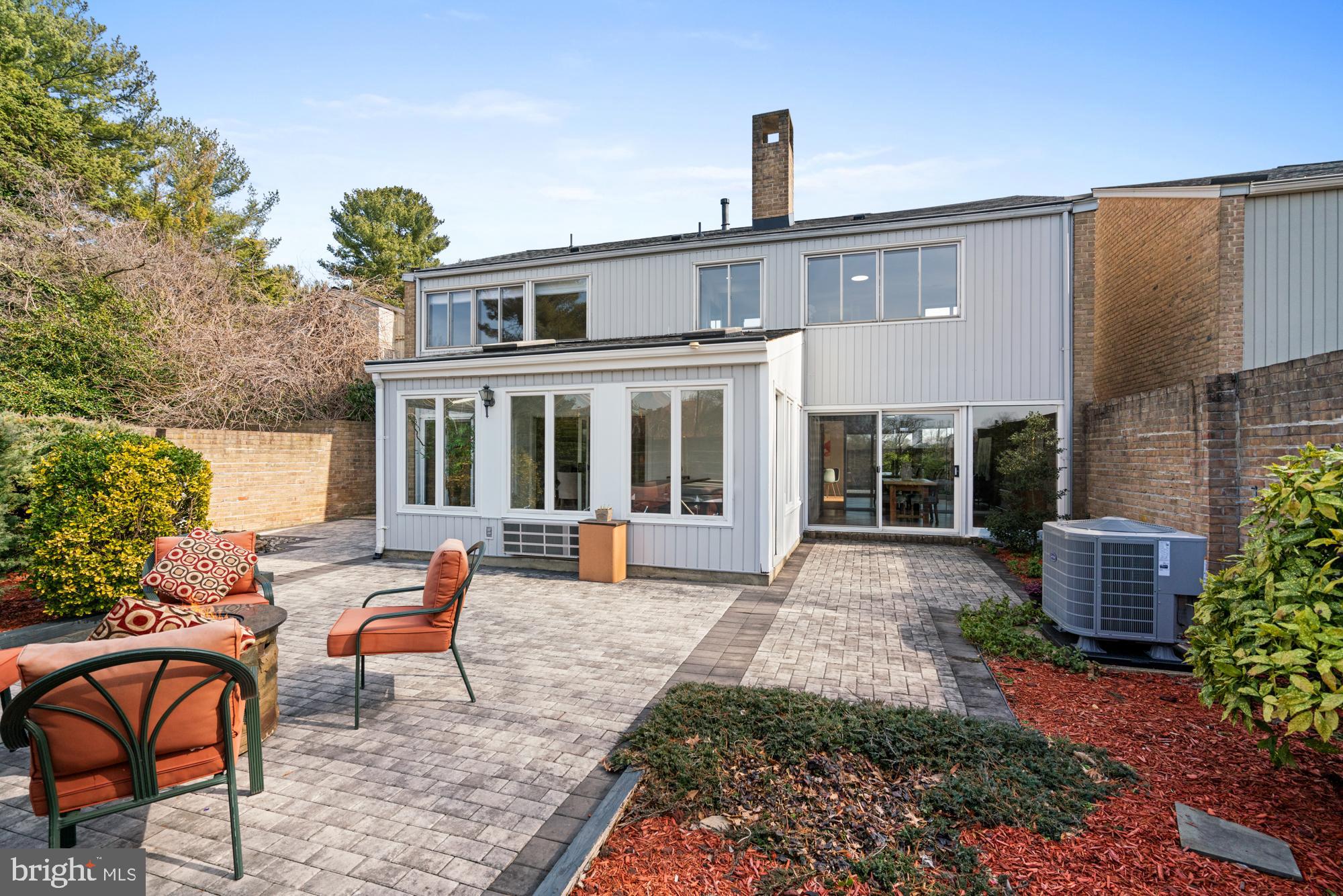 COURTS OF WHETSTONE - Residential