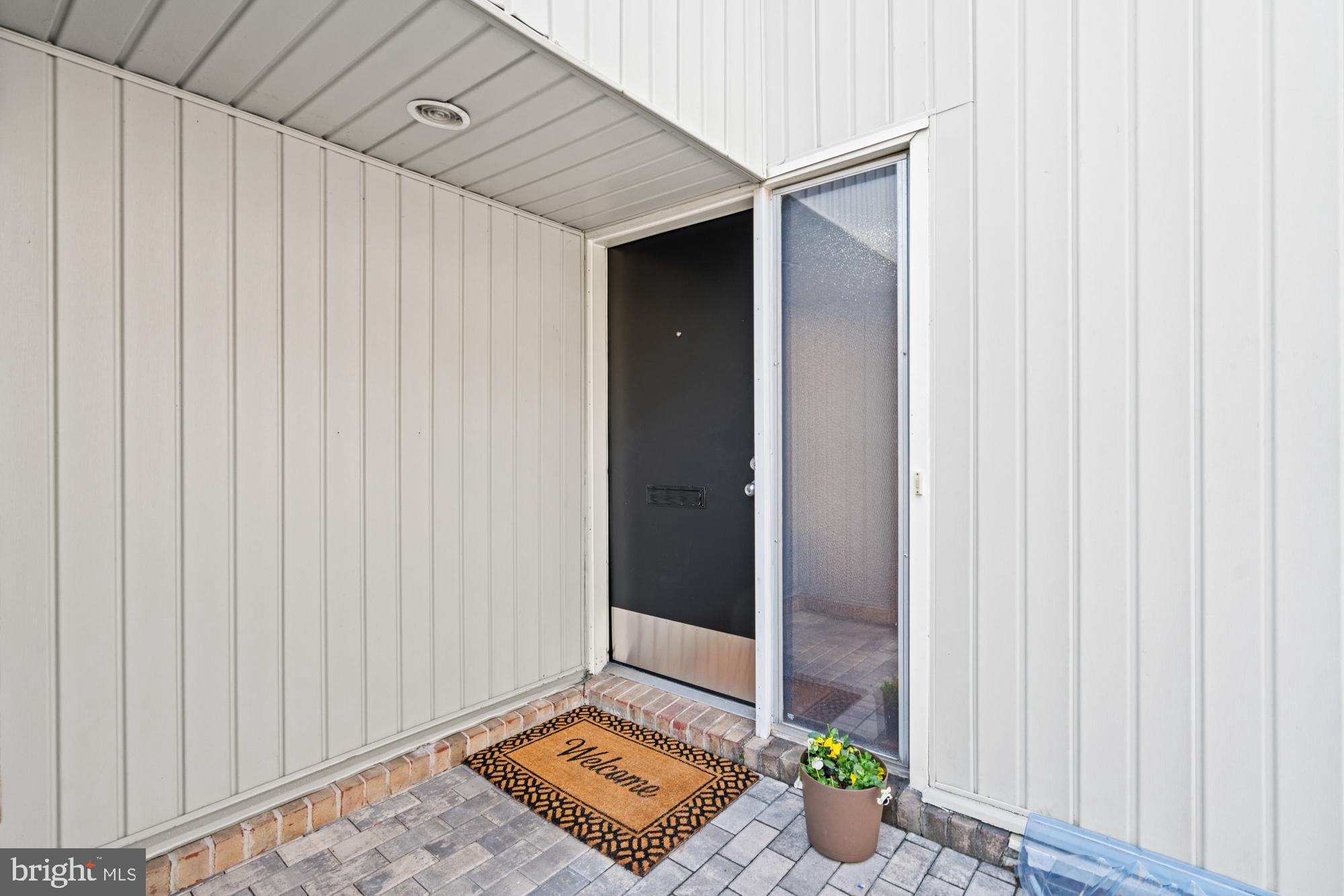 COURTS OF WHETSTONE - Residential