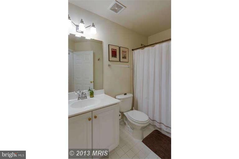 MADISON LANE - Residential Lease