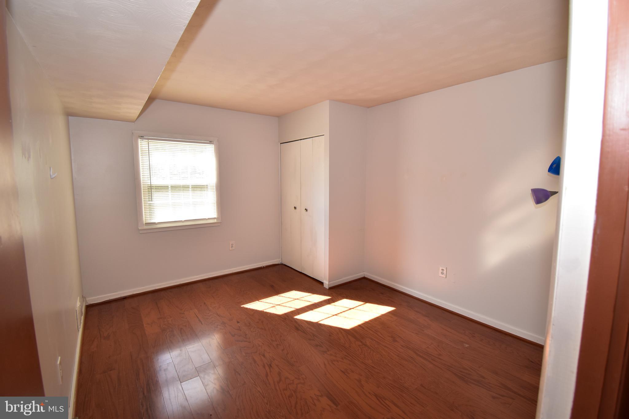 FOXHALL - Residential Lease