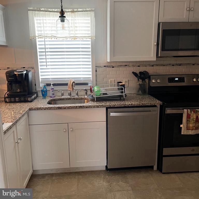 WALNUT GROVE MOBILE HOME PARK - Residential