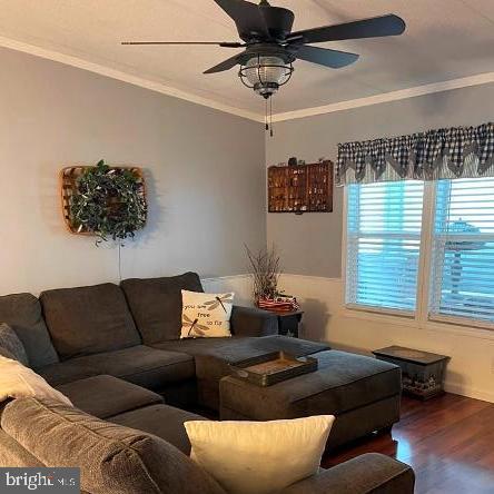 WALNUT GROVE MOBILE HOME PARK - Residential