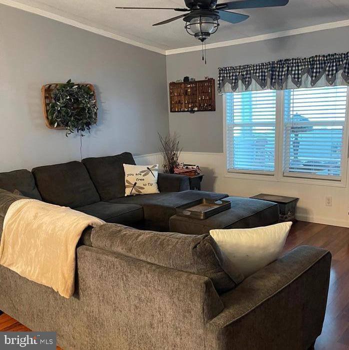 WALNUT GROVE MOBILE HOME PARK - Residential