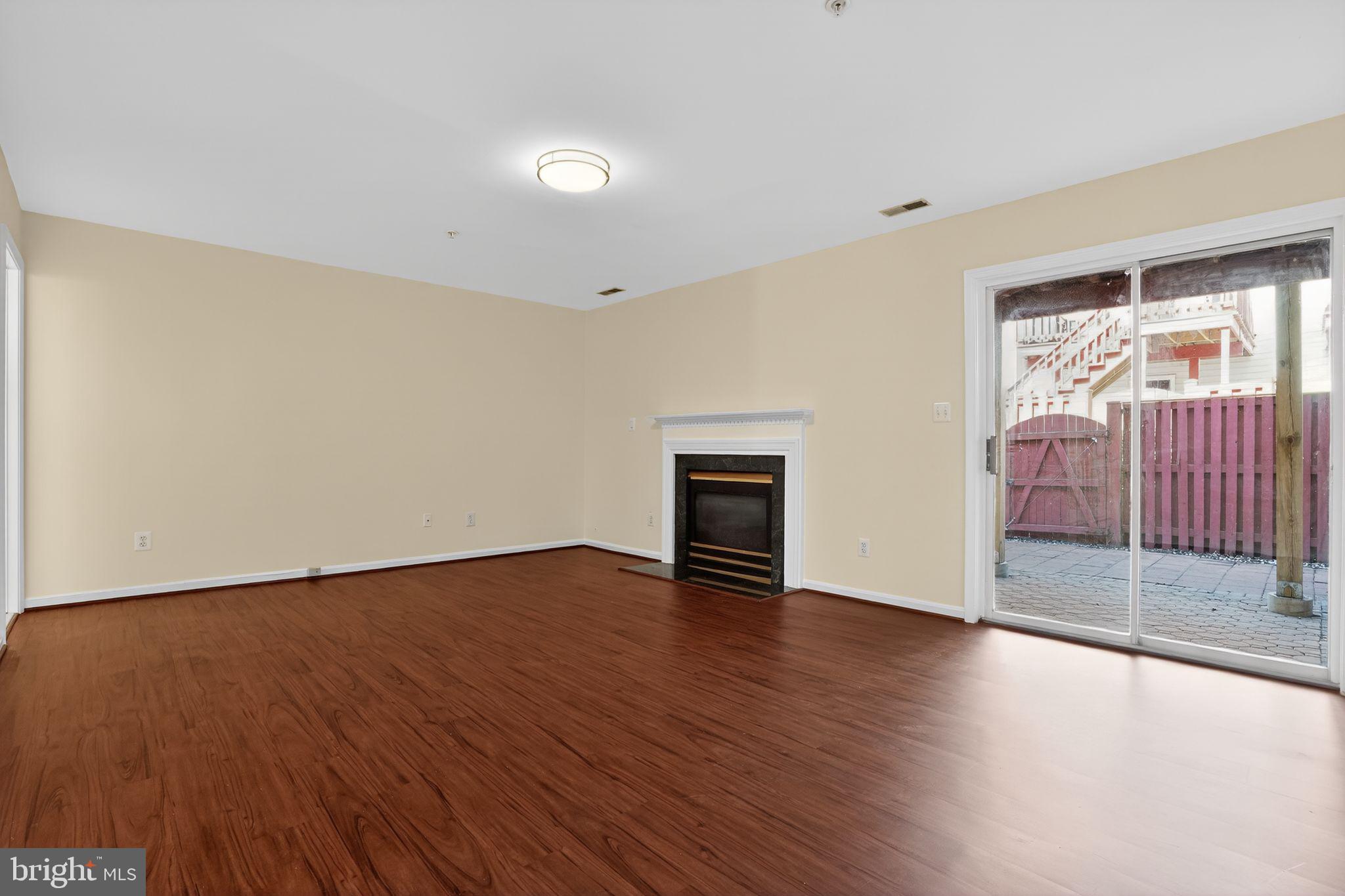 QUAIL RUN SOUTH - Residential