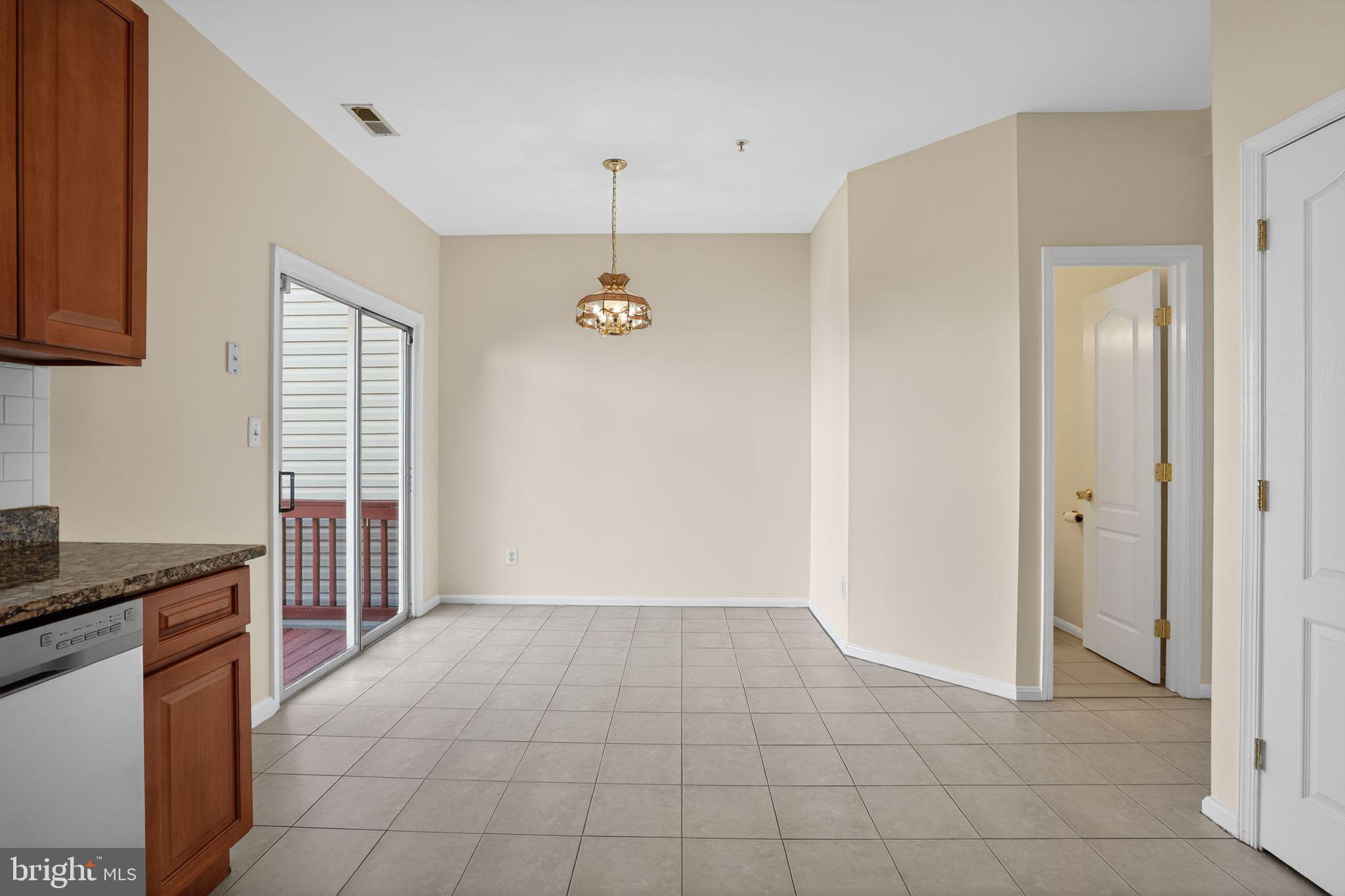 QUAIL RUN SOUTH - Residential