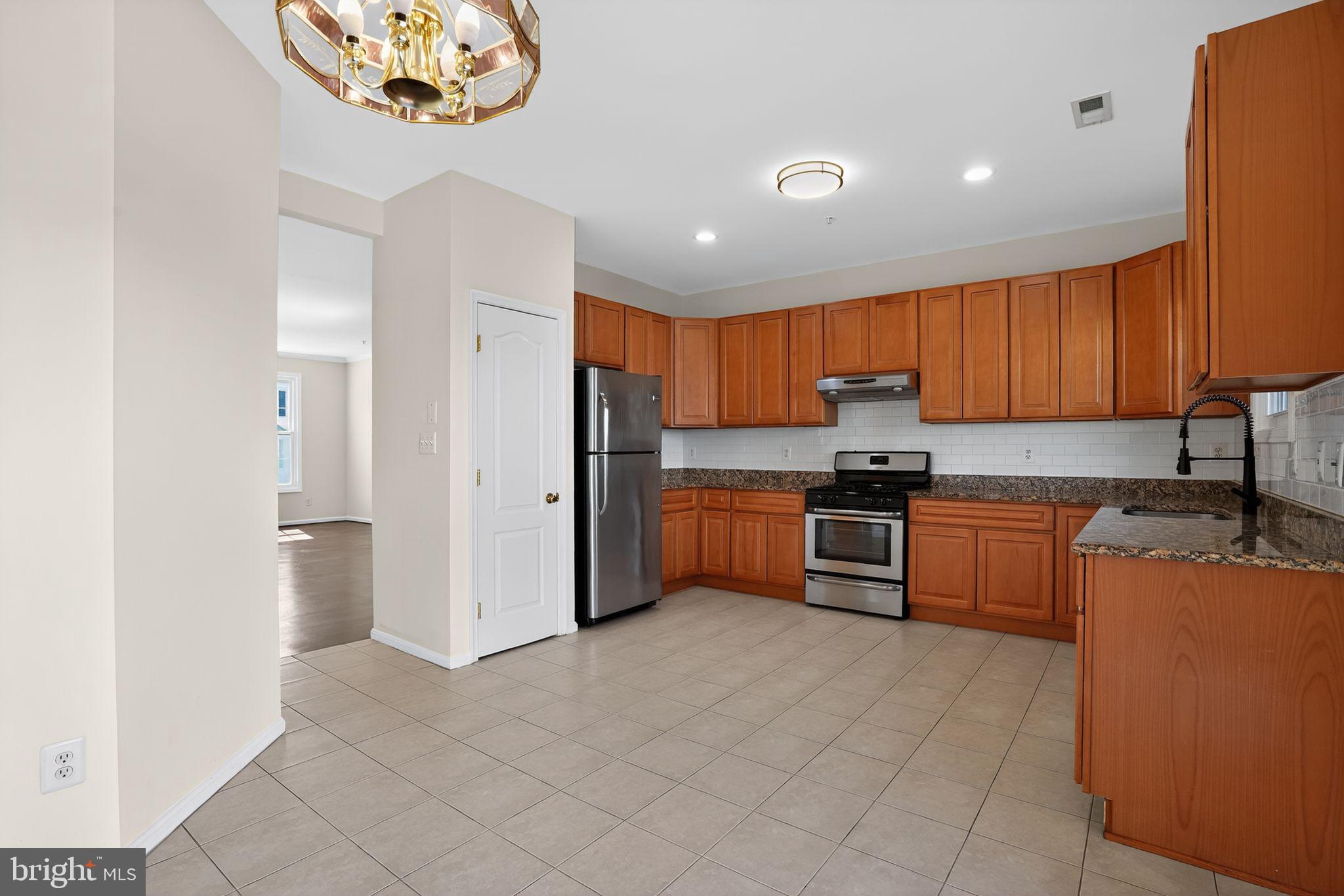 QUAIL RUN SOUTH - Residential