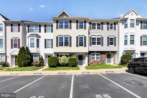 Condo For Sale - 7706 Periwinkle Way<br/> SEVERN, MD 21144