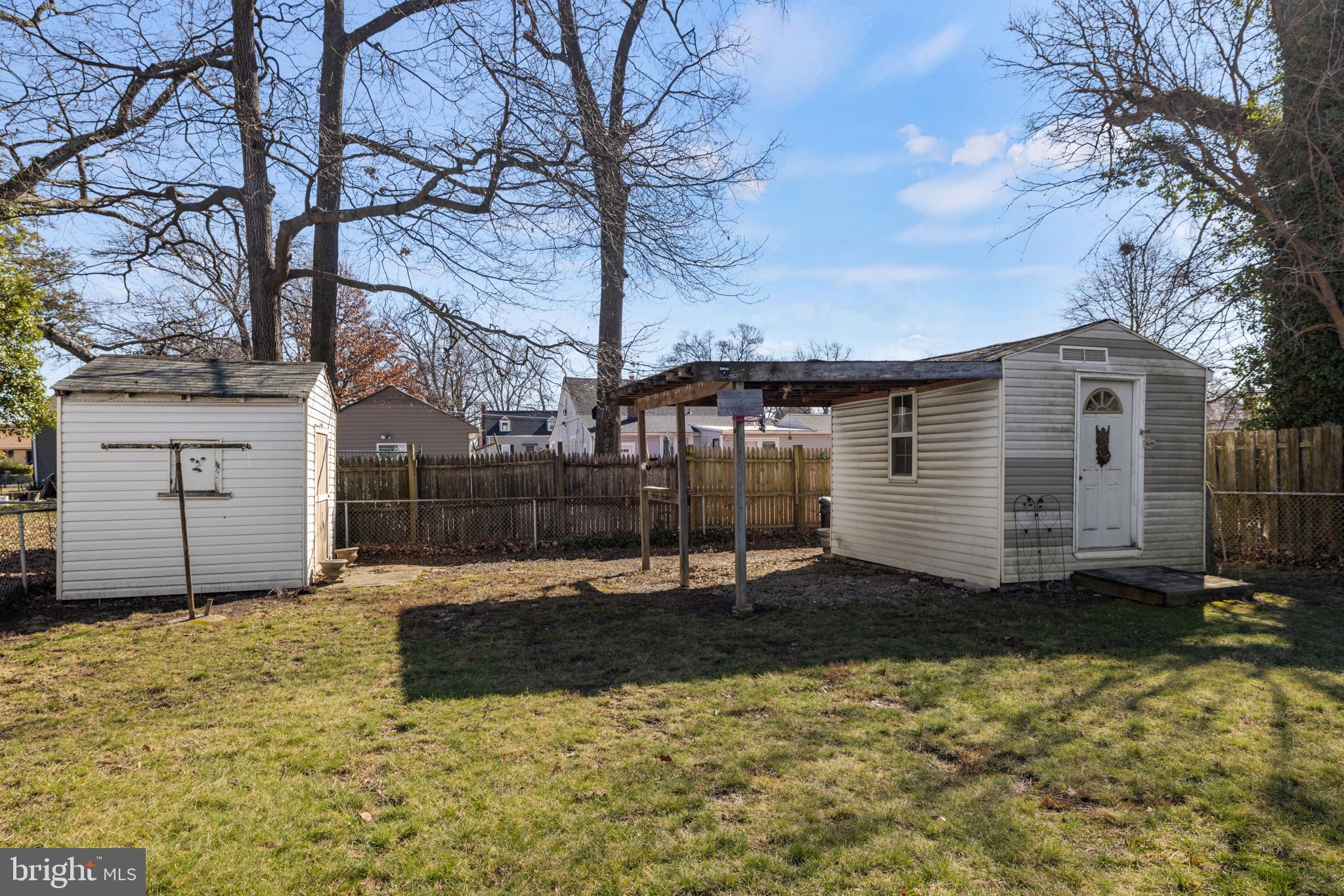 OLE LONGFIELD - Residential